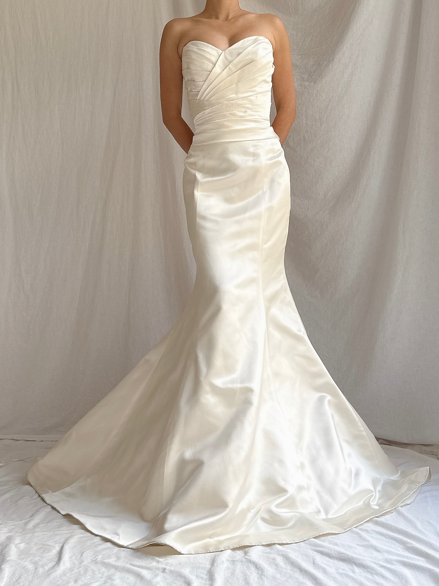 Vintage Silk Sweetheart Gown - S/6