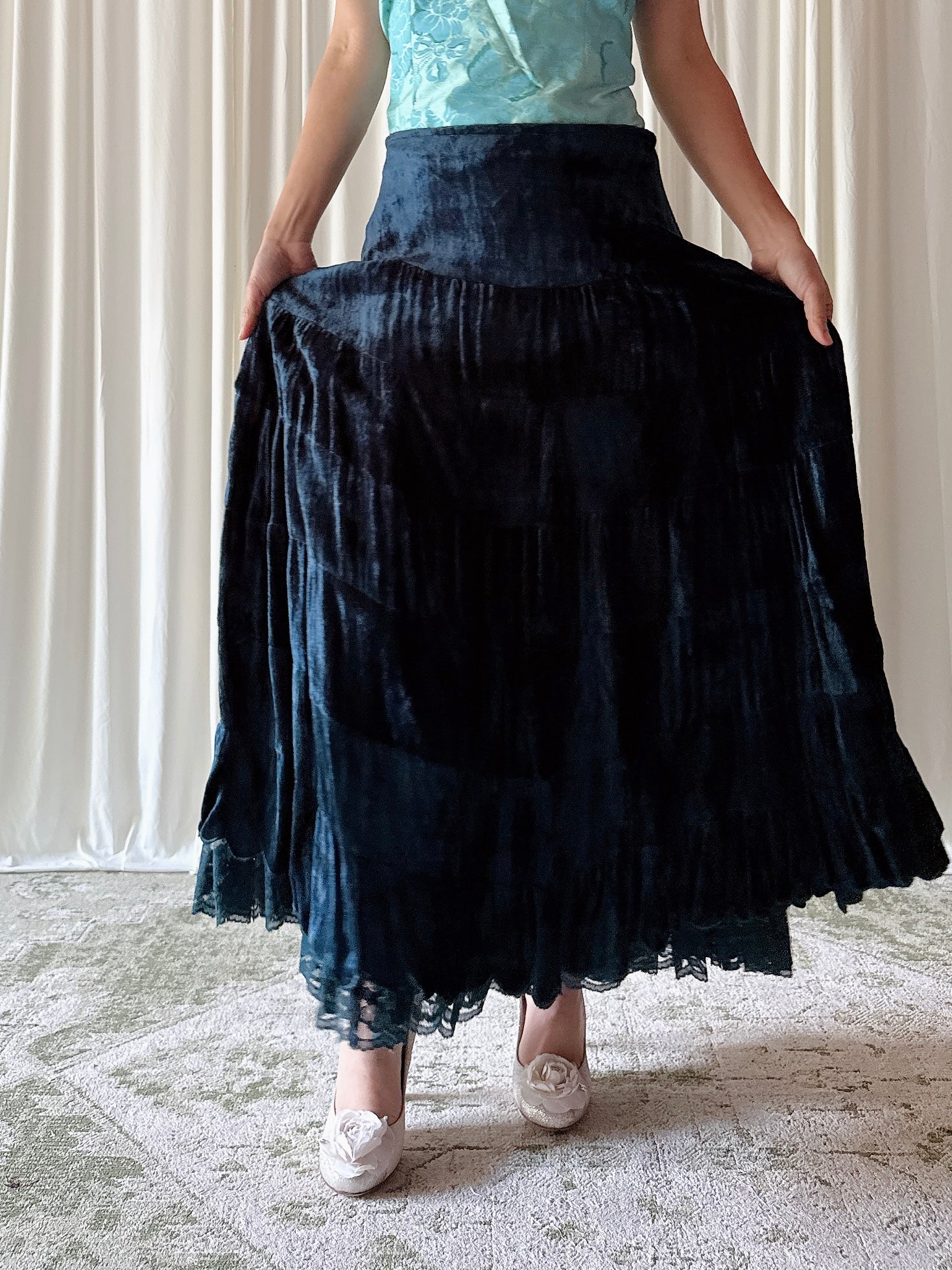 Vintage Serena Kay Blue Velvet Skirt - Waist 27”