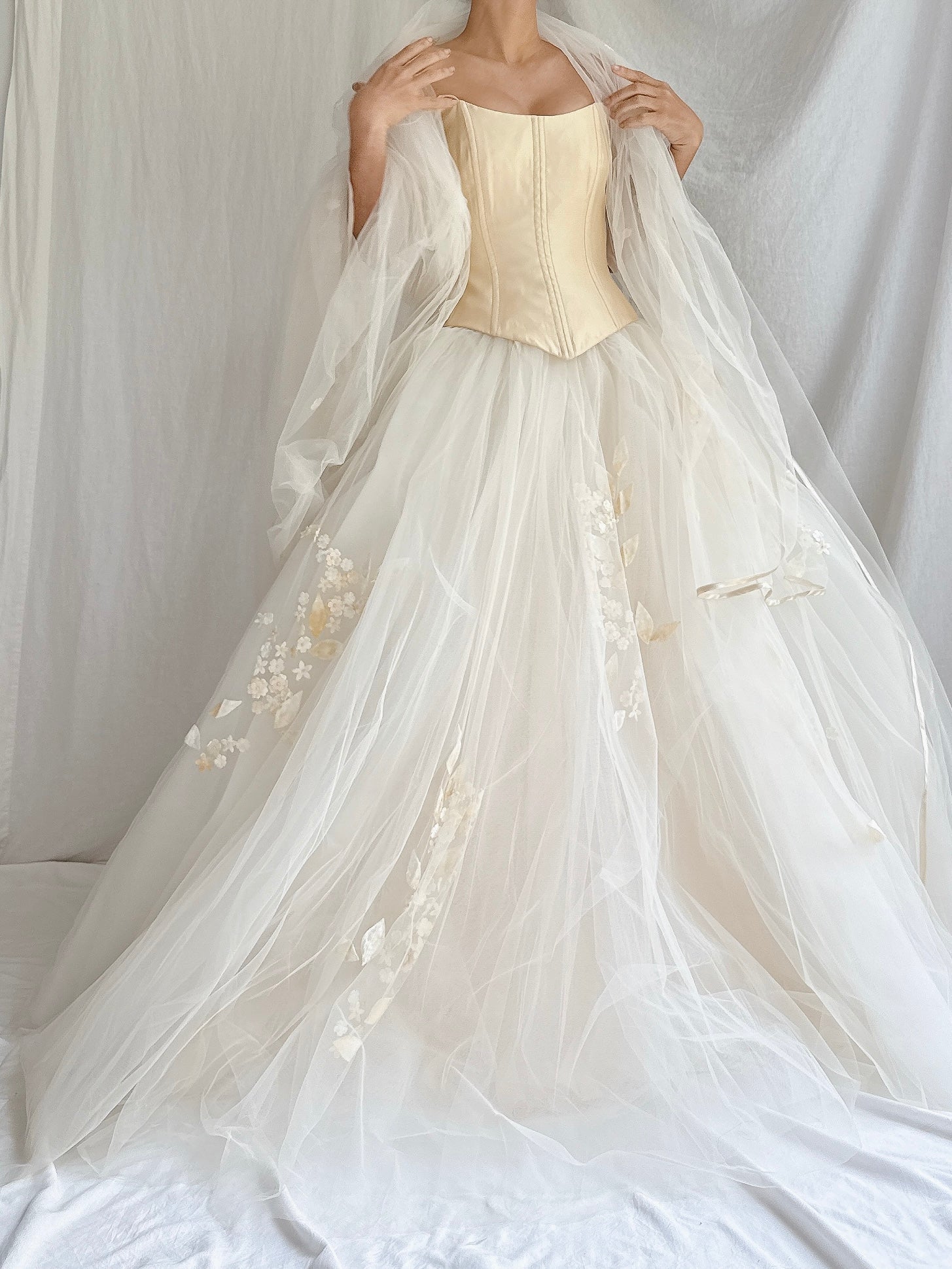 RESERVED - 1990s Bovina Italian Silk 3-Piece Wedding Gown Set - M/IT 44