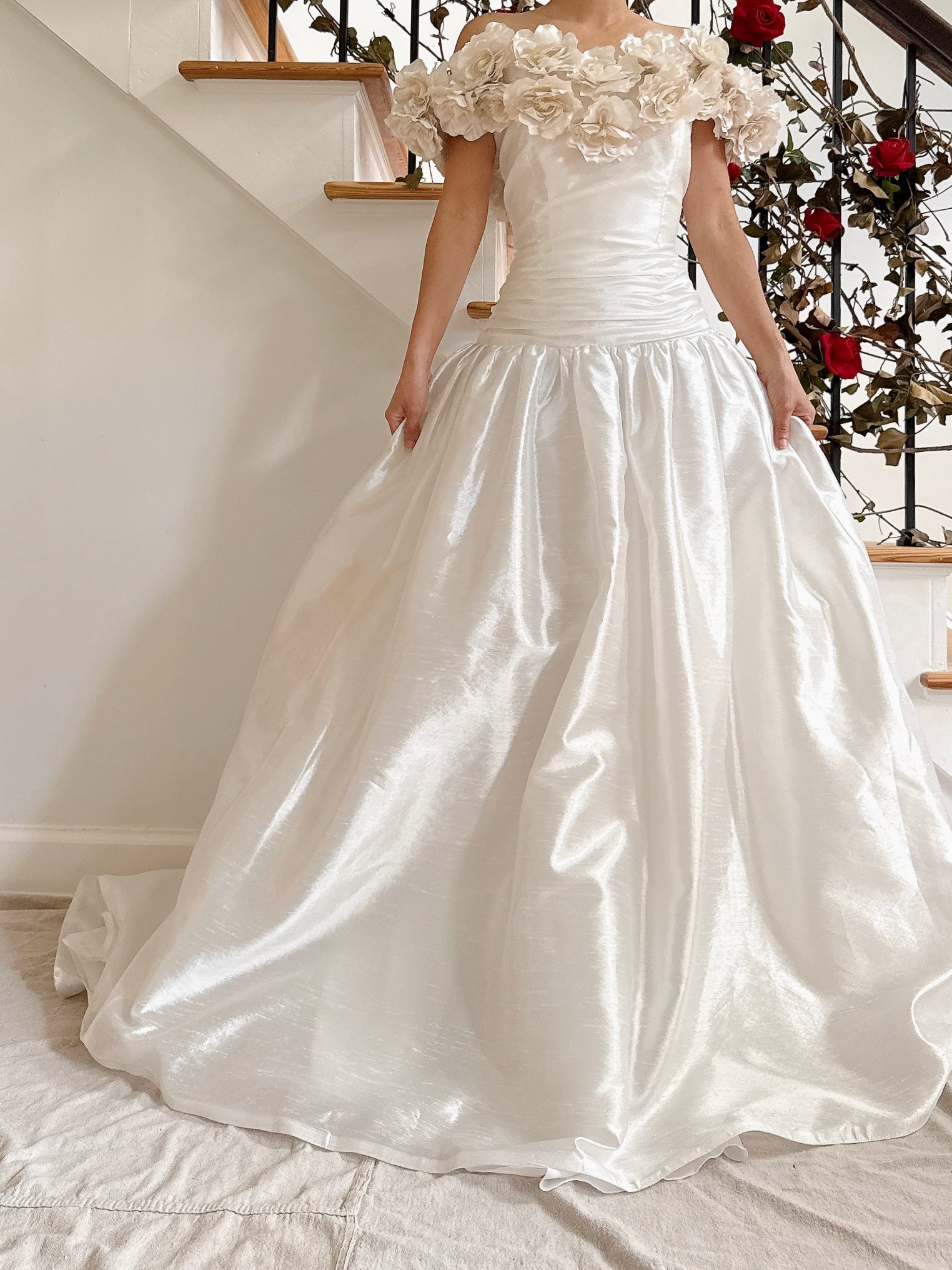 1980s Taffeta Rosette Gown - M/L