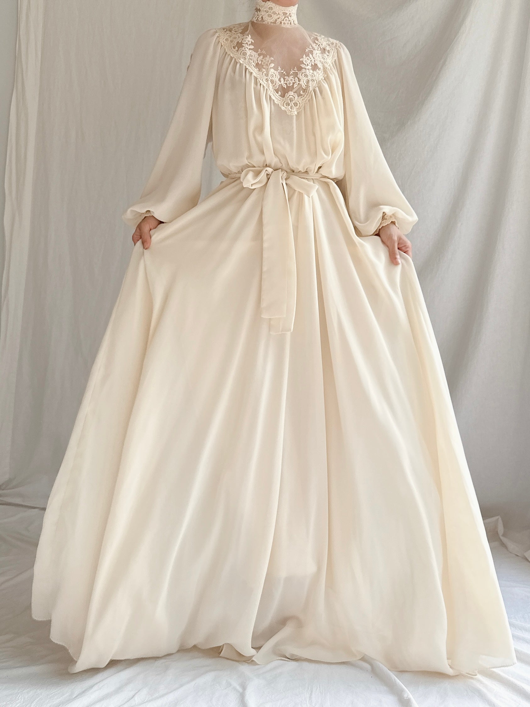1970s Poet Sleeve Gown - M