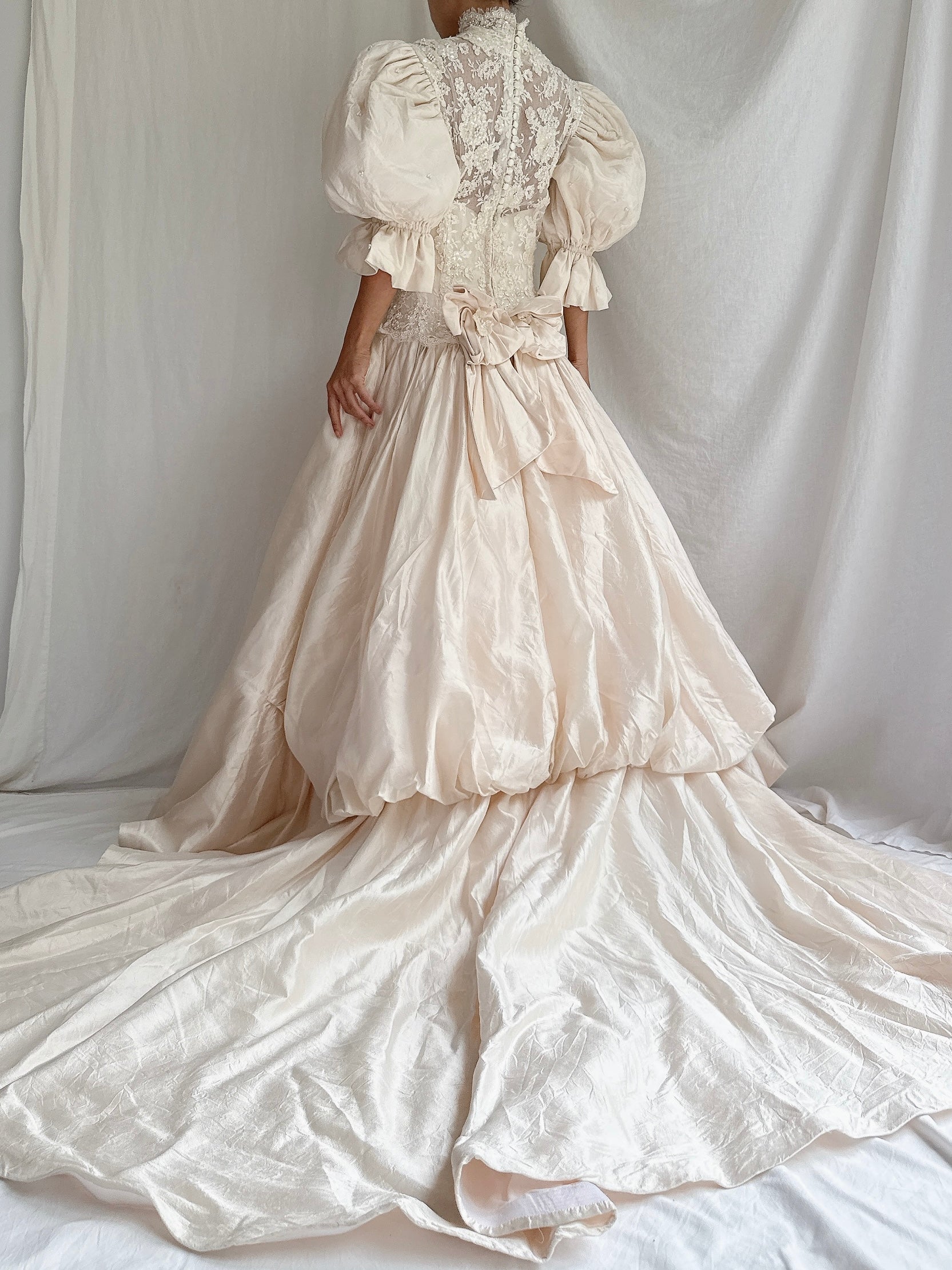 Vintage Puff Sleeve Silk Gown - S/4