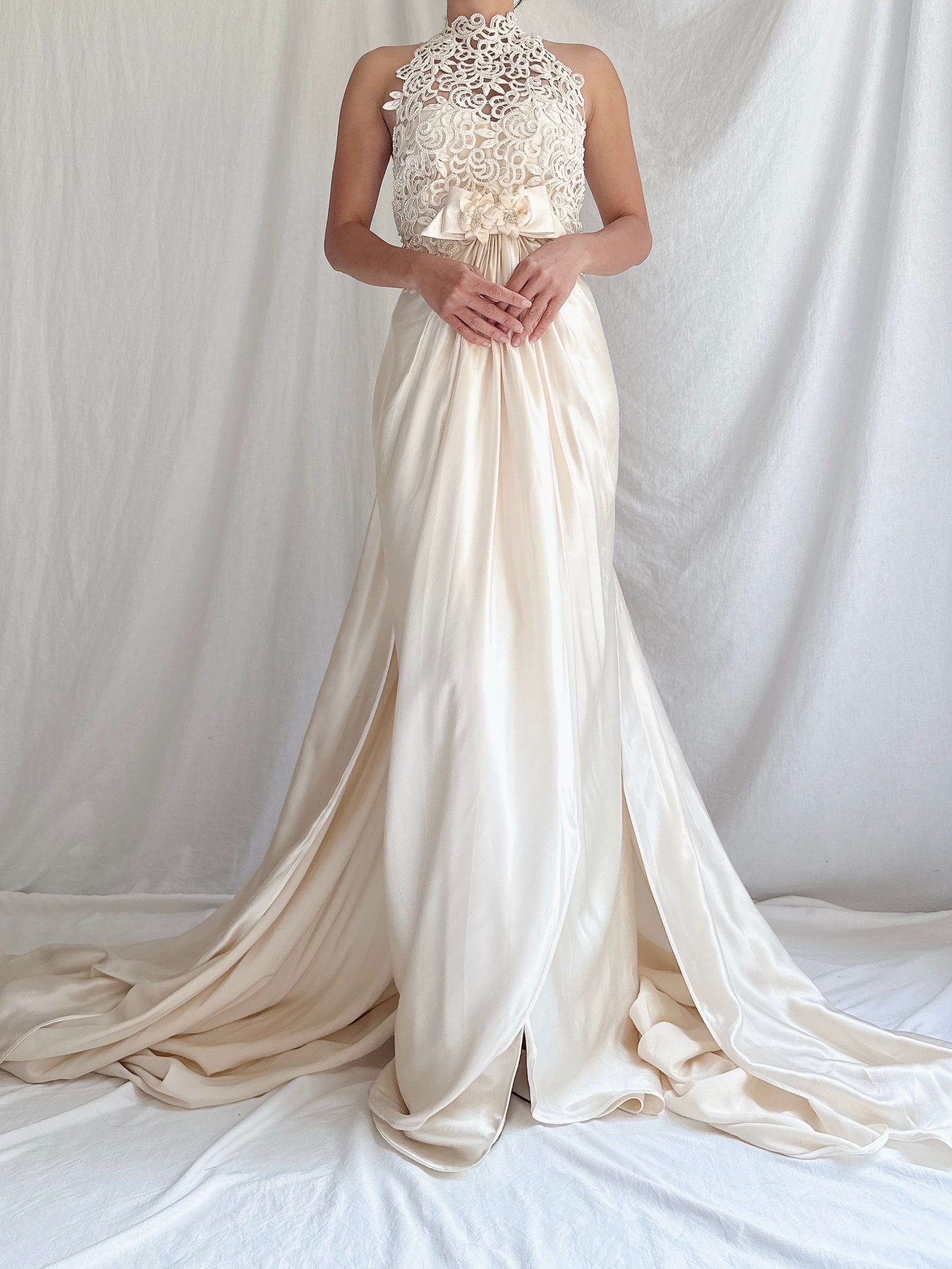 Vintage Sill Charmeuse Embroidered Lace Gown - M/8