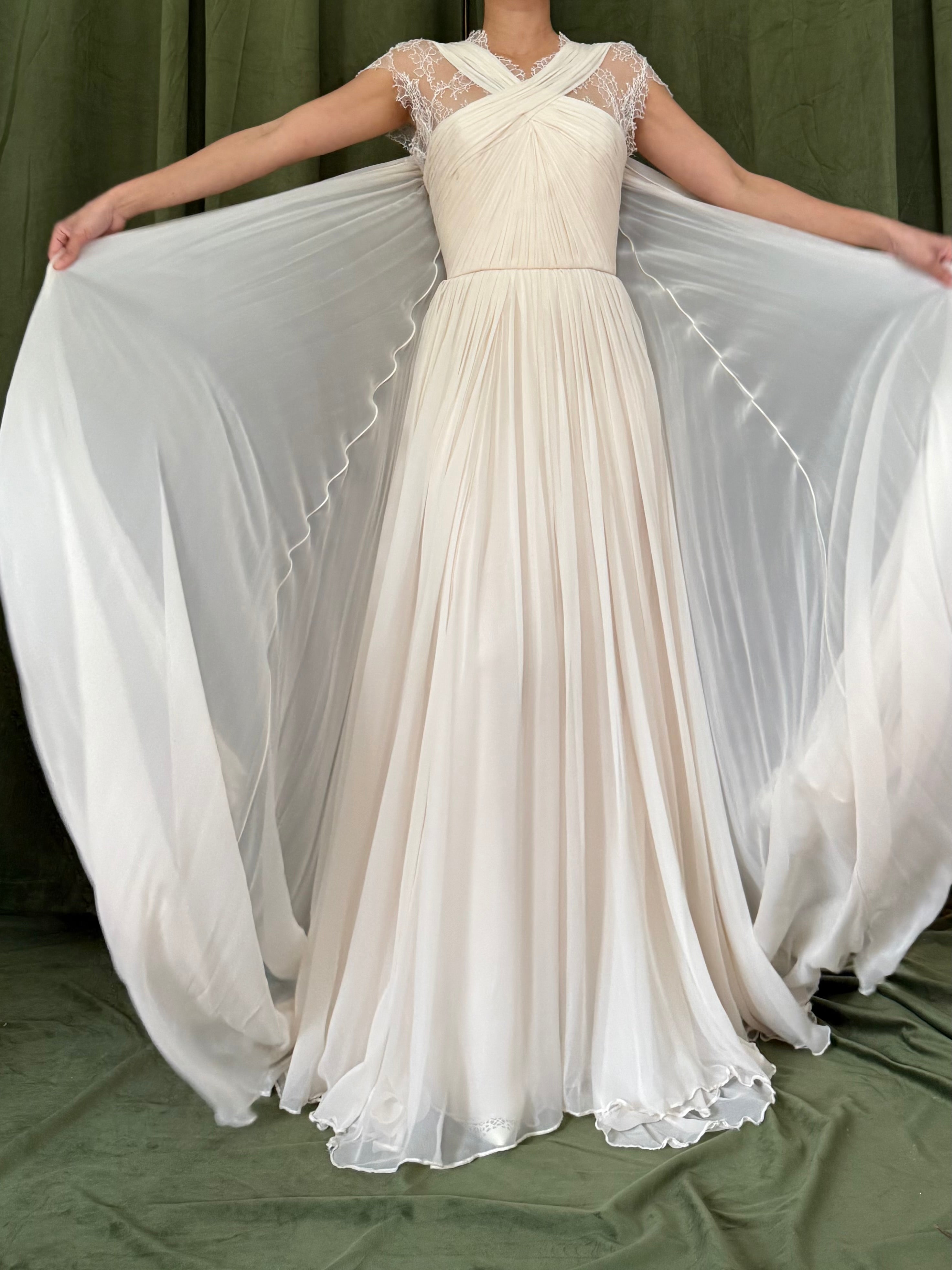 Vintage Monique Lhuillier Silk Chiffon Gown - S