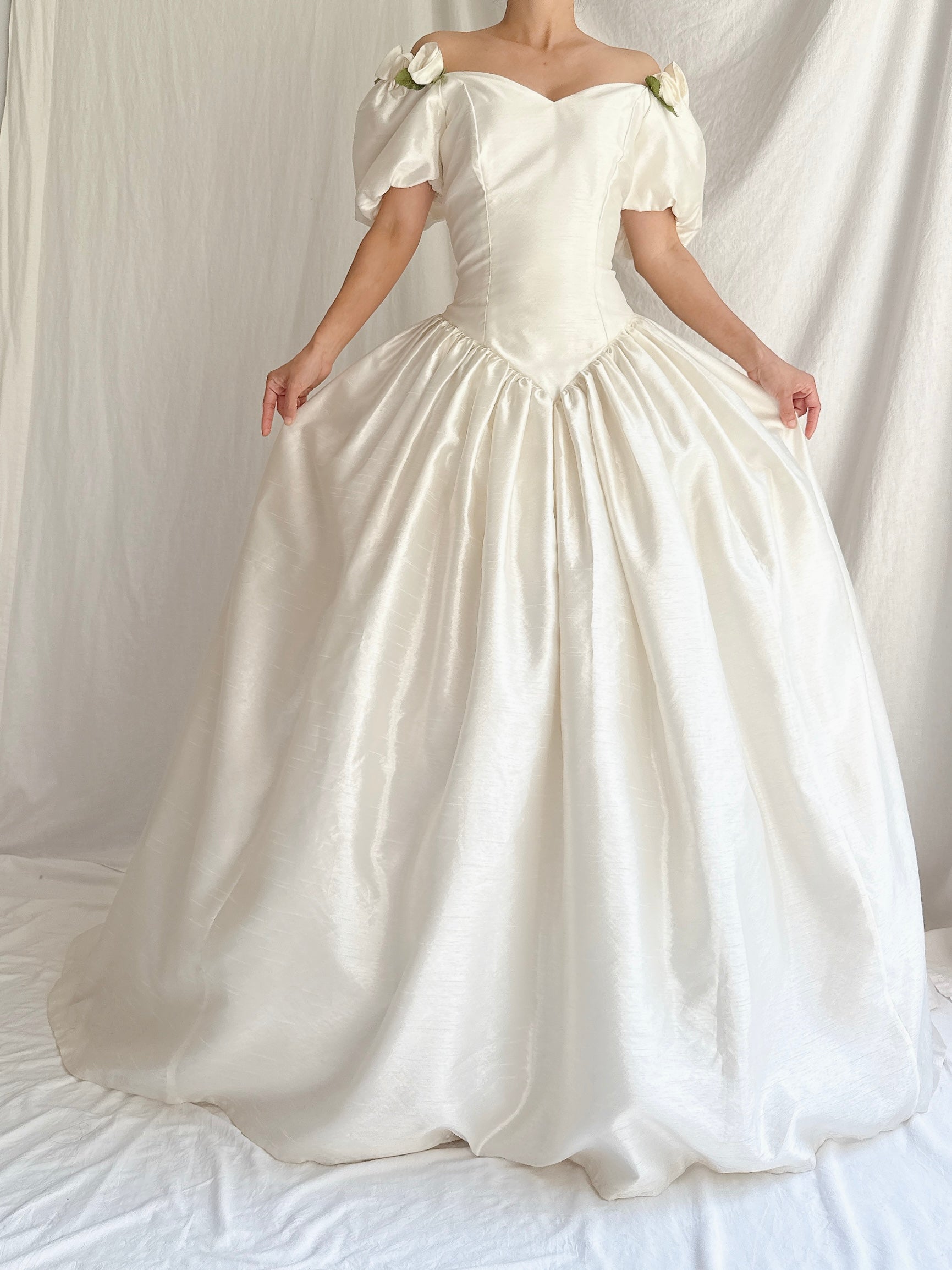 1980s Taffeta Puff Sleeves Dress - S/M