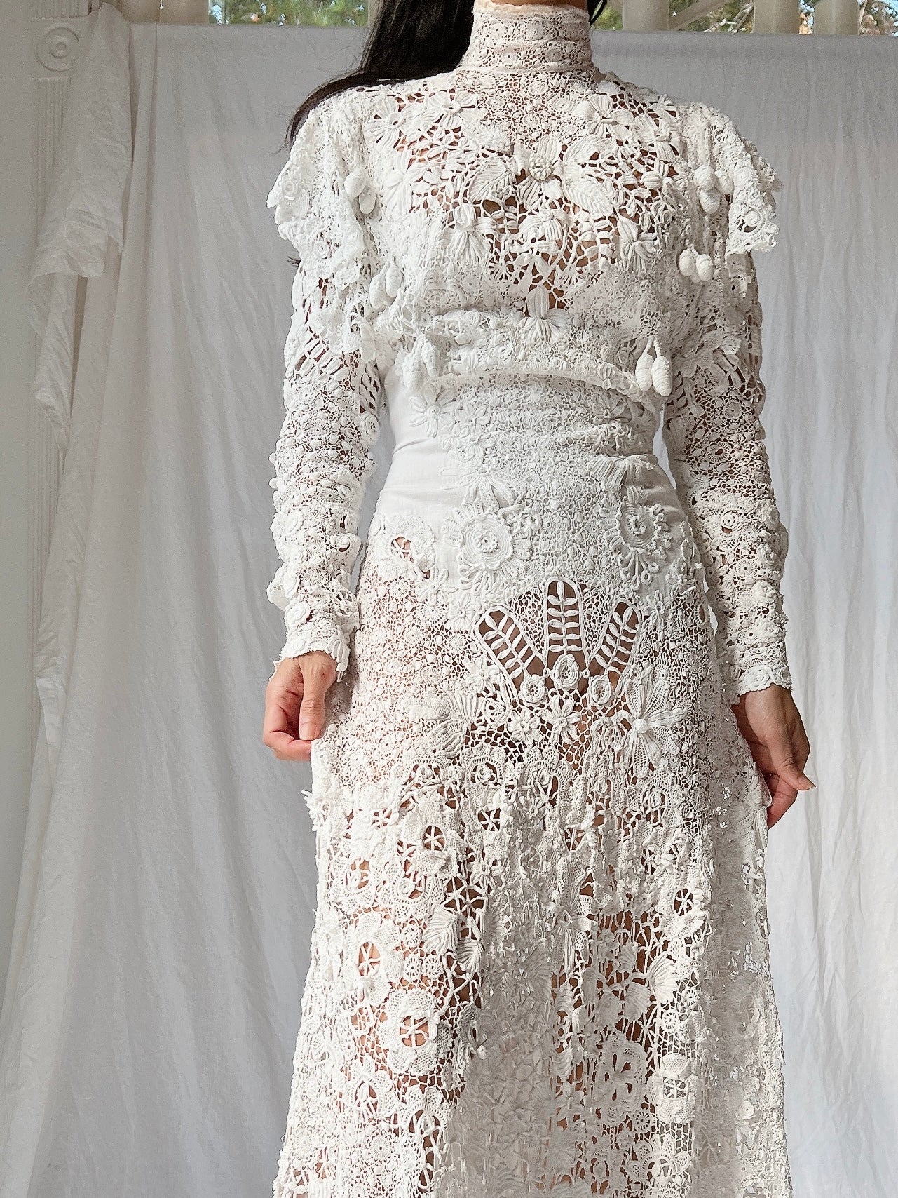 Victorian Linen and Irish Crochet Lace Gown - S