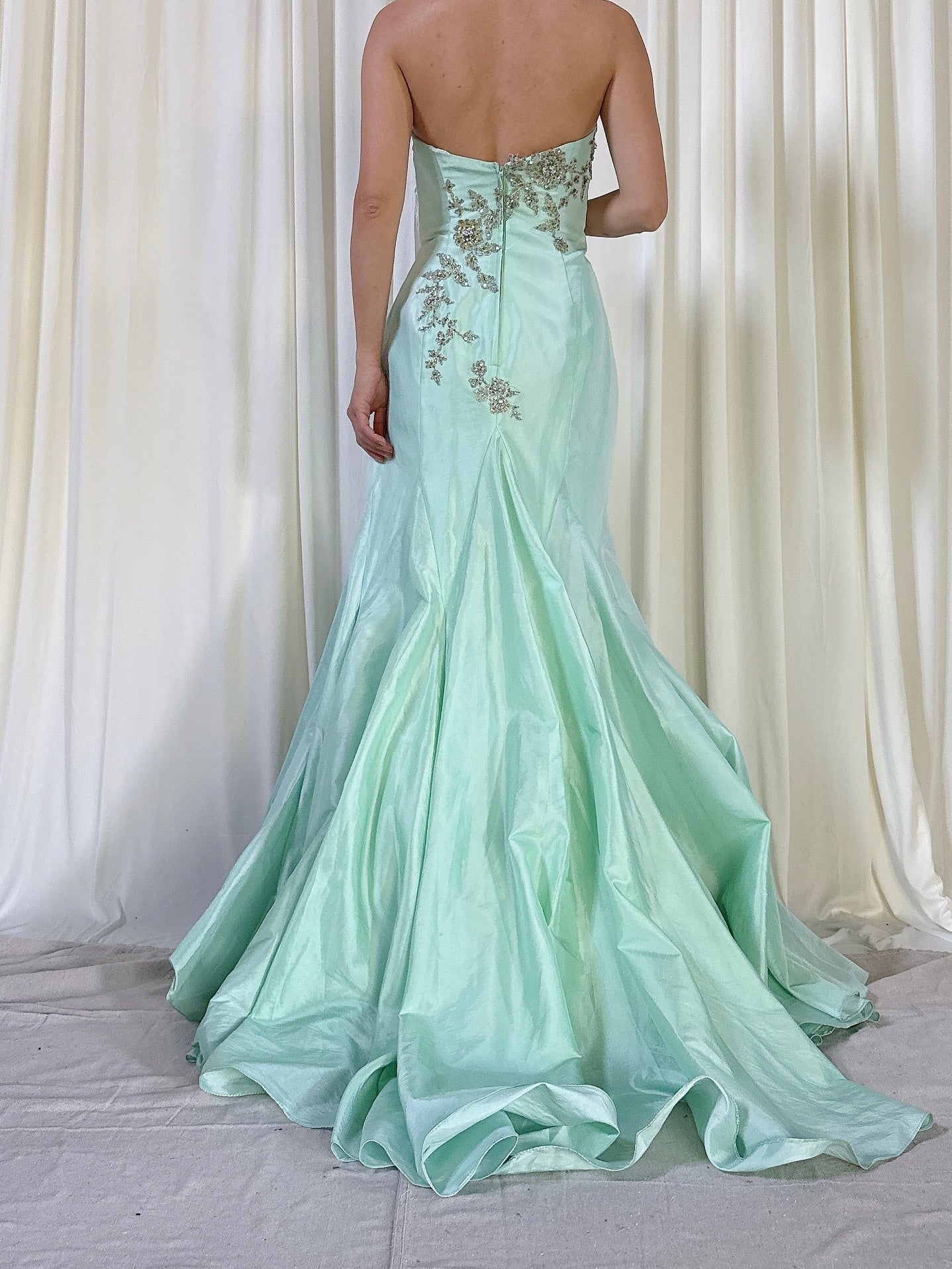 Vintage Tony Bowls turquoise Dress Size 6
