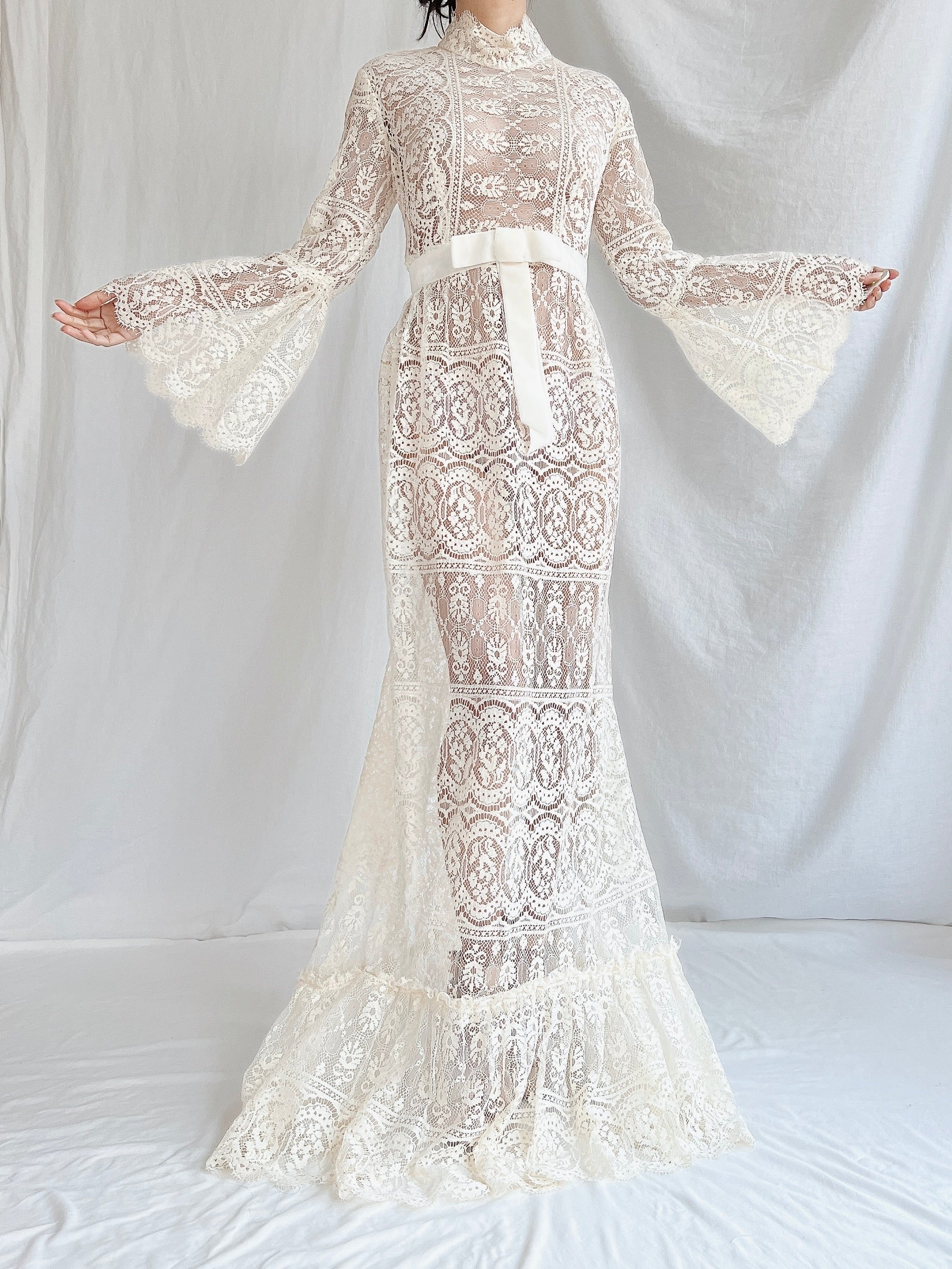 1970s Sheer Filet Lace Gown - M