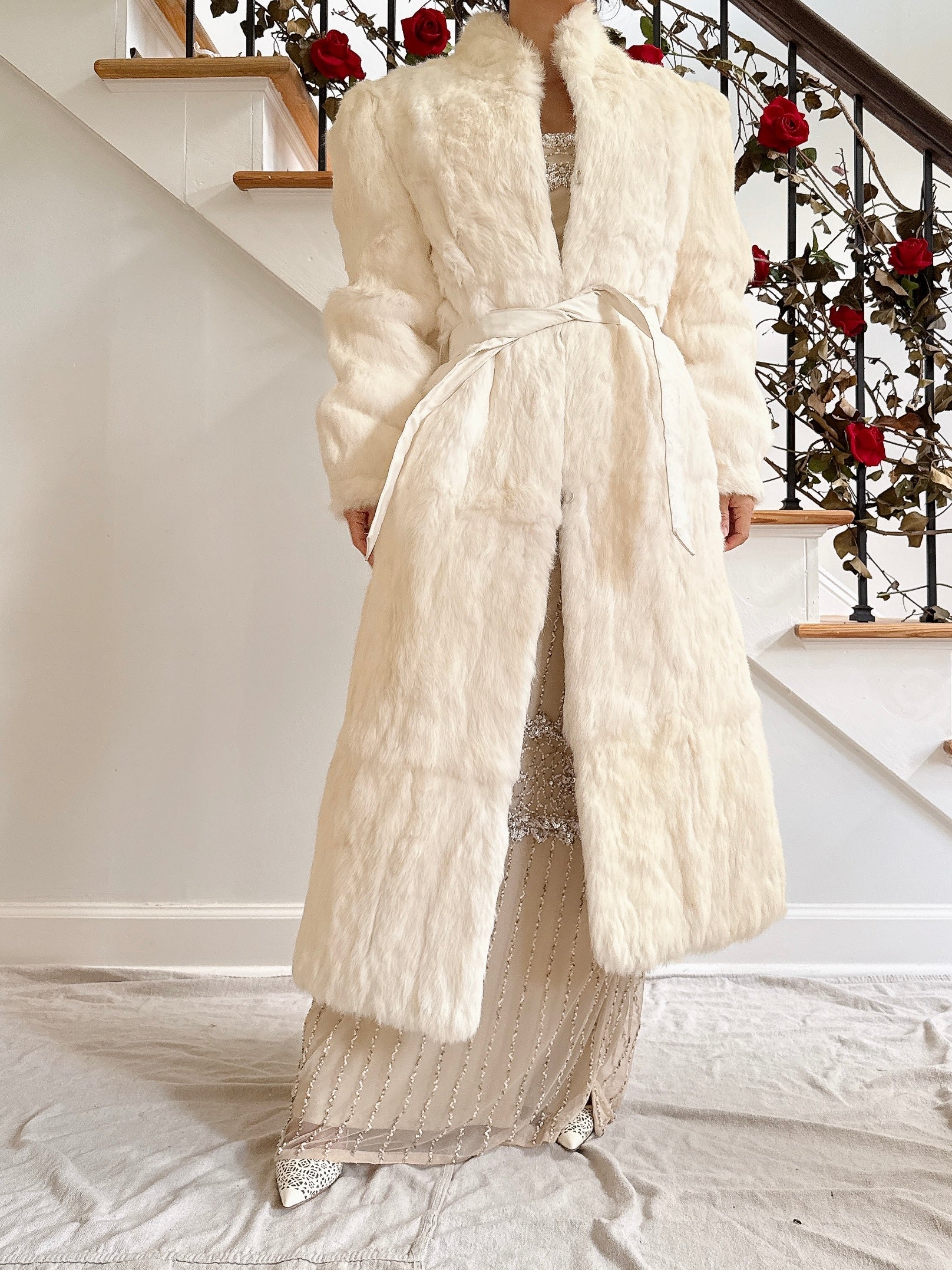 Vintage Hong Kong White Full Length Fur Coat - Size Small
