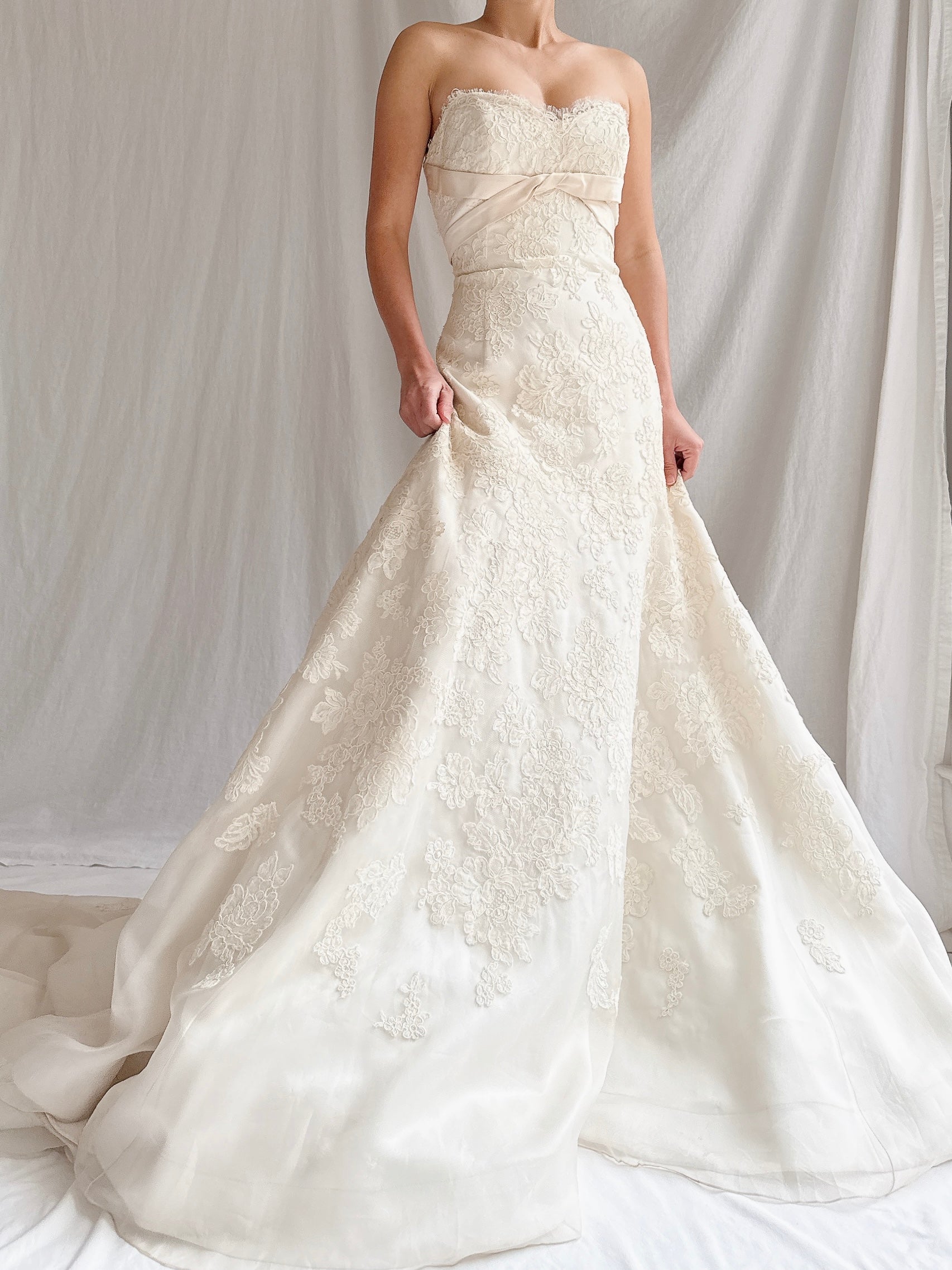 “RESERVED” Vintage Liancarlo Couture Alencon Lace & Silk Organza Gown - S/M 6