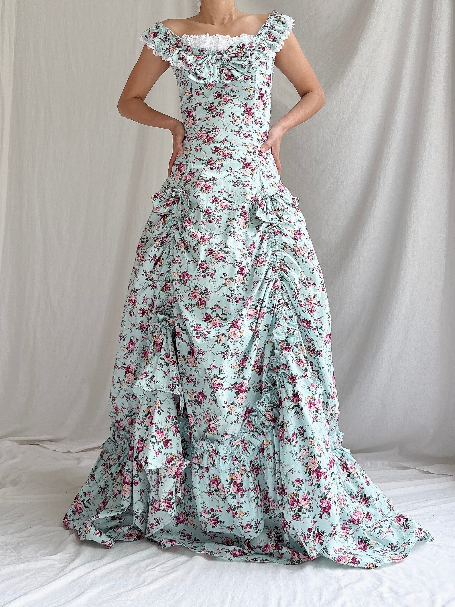 Vintage Cotton Floral Dress - XS-M