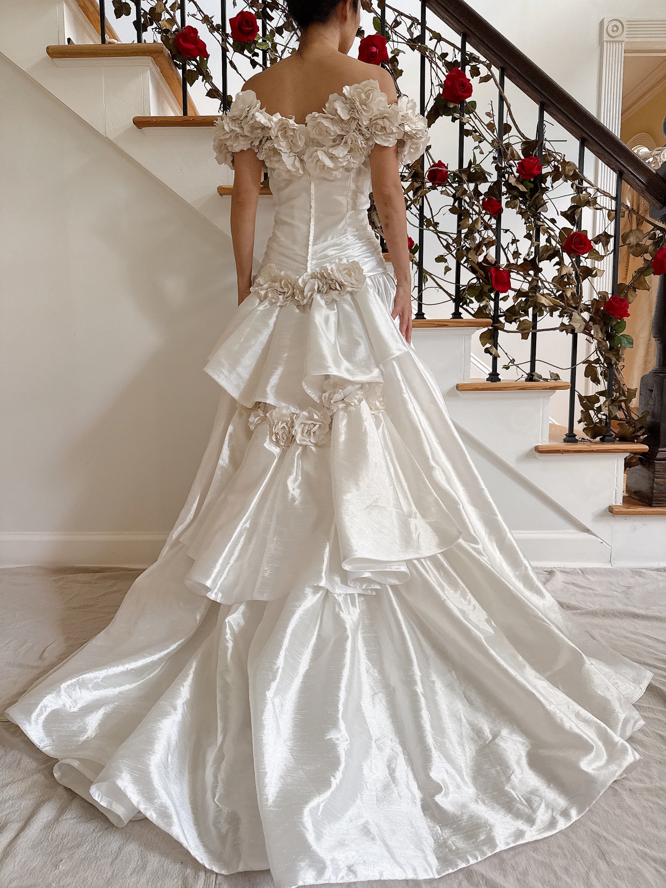 1980s Taffeta Rosette Gown - M/L