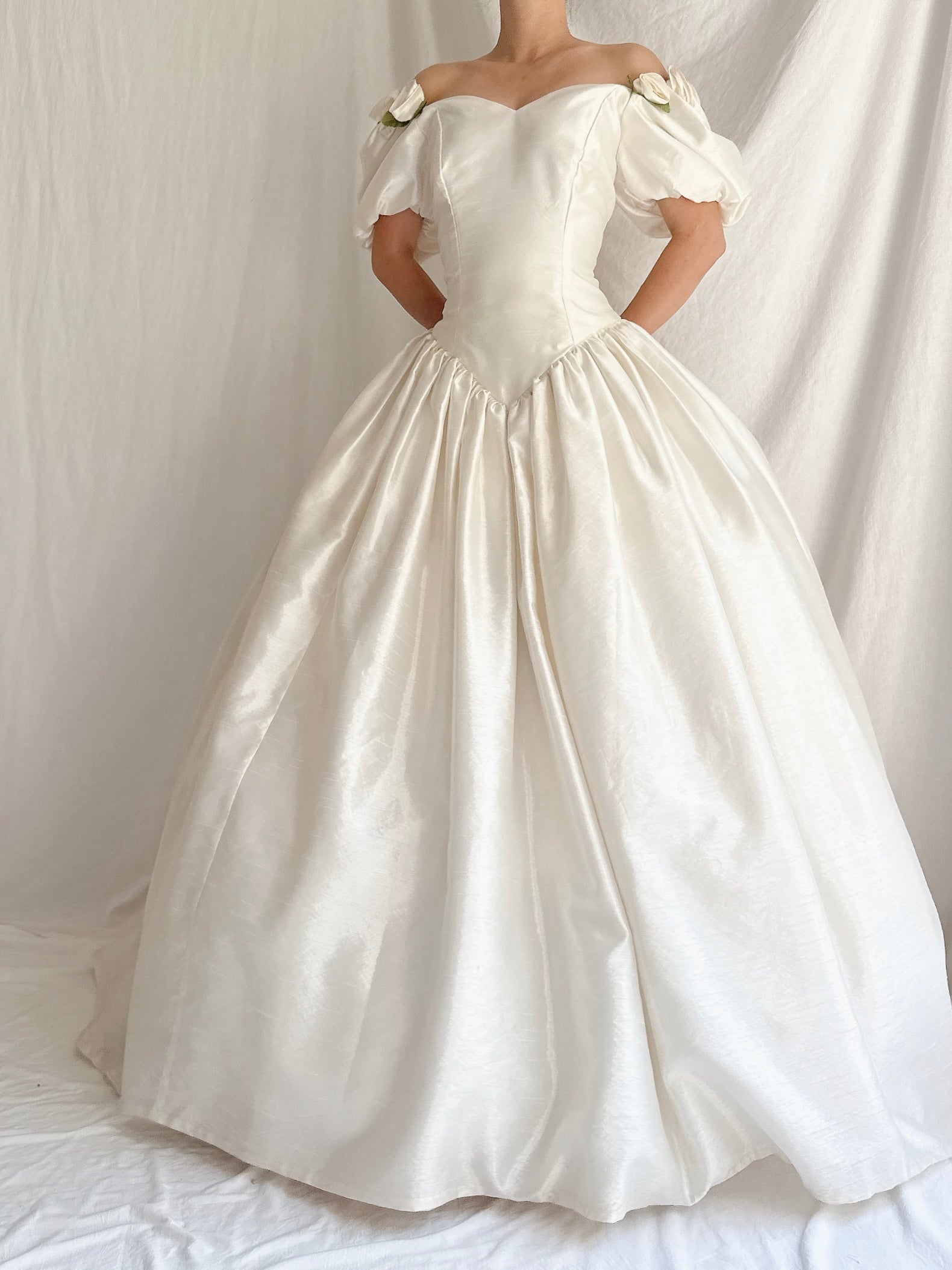 1980s Taffeta Puff Sleeves Dress - S/M