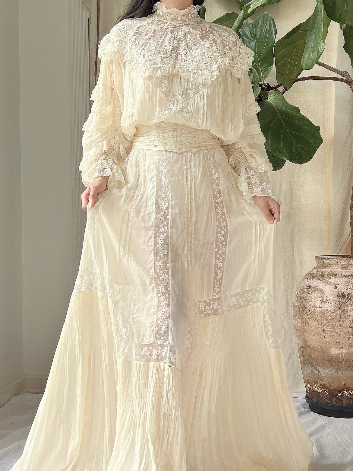 Antique Silk Puff Sleeves Ensemble - S/M