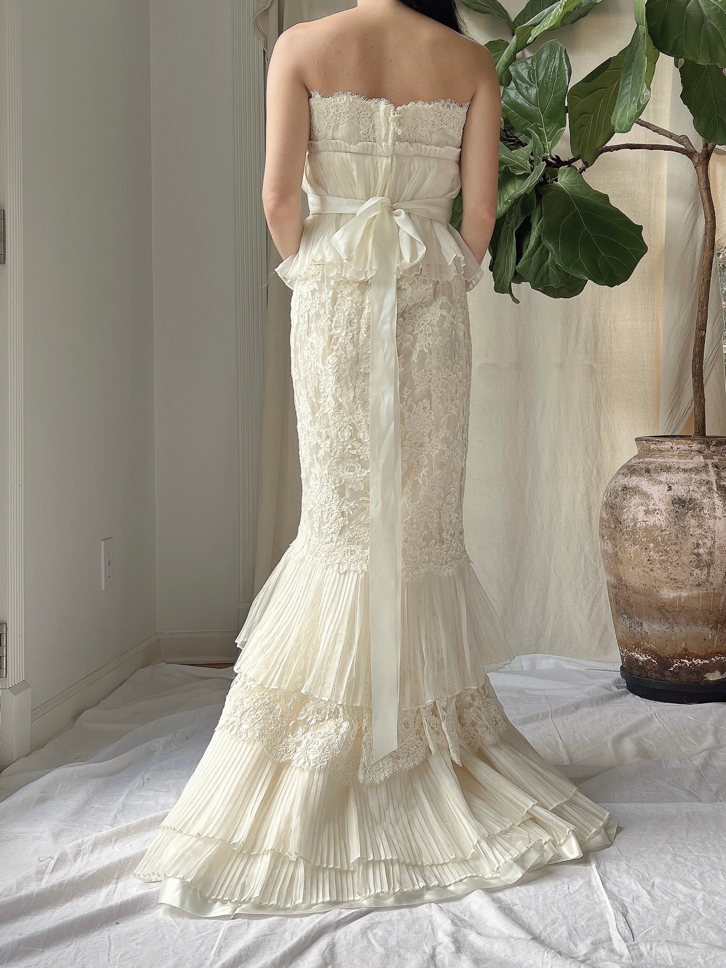 Vintage Silk Organza 2-Piece Lace Ensemble - S