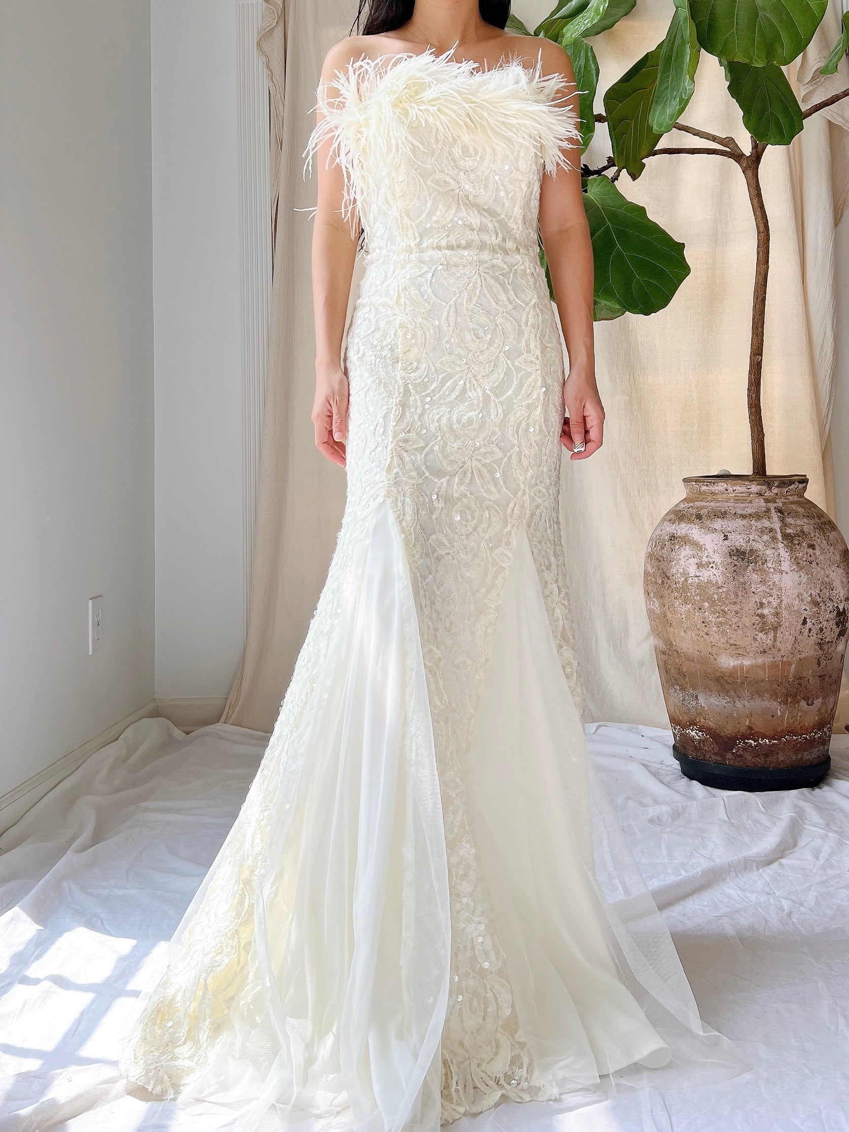 Vintage Strapless Lace and Feather Gown - XS