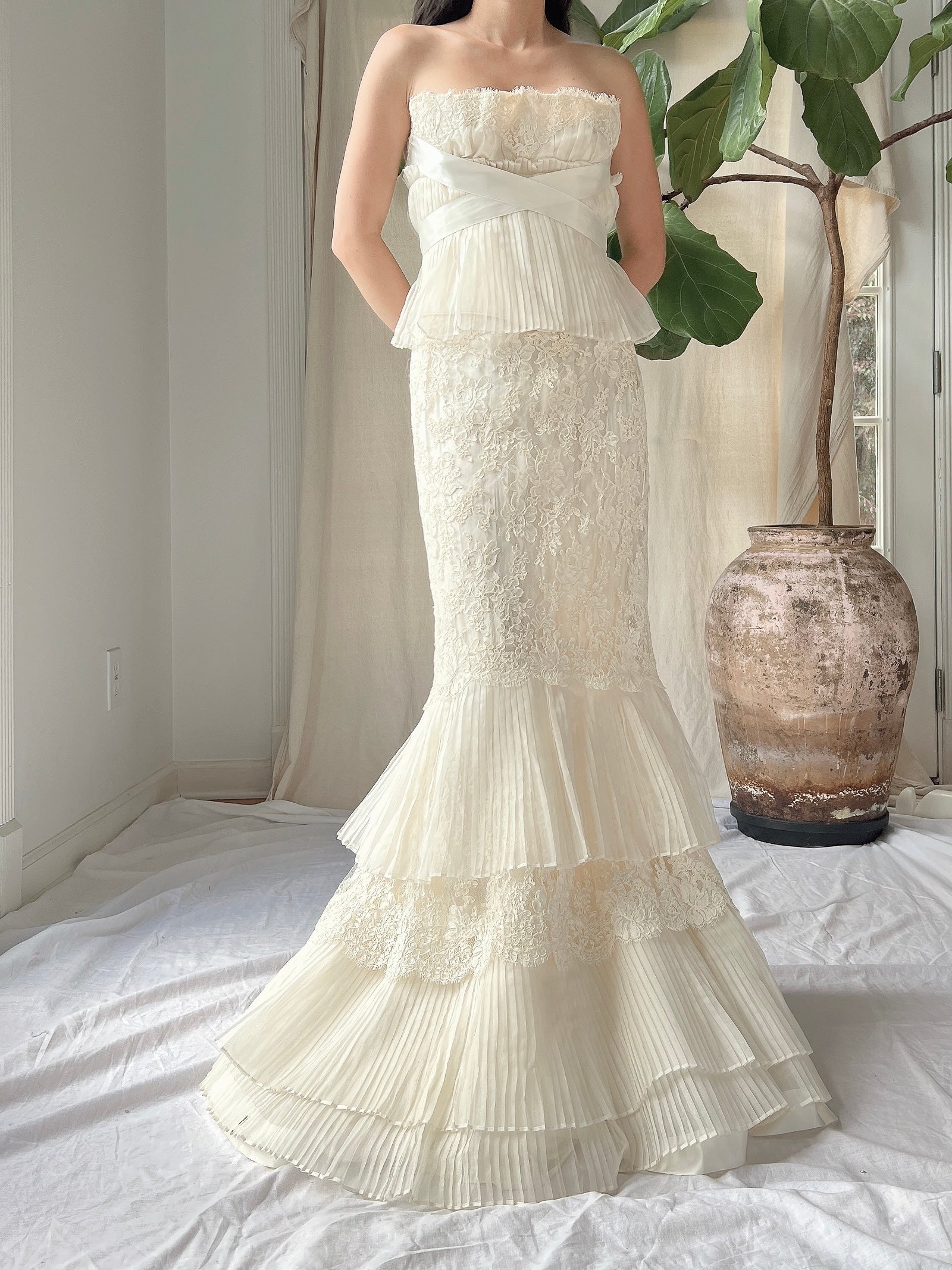 Vintage Silk Organza 2-Piece Lace Ensemble - S