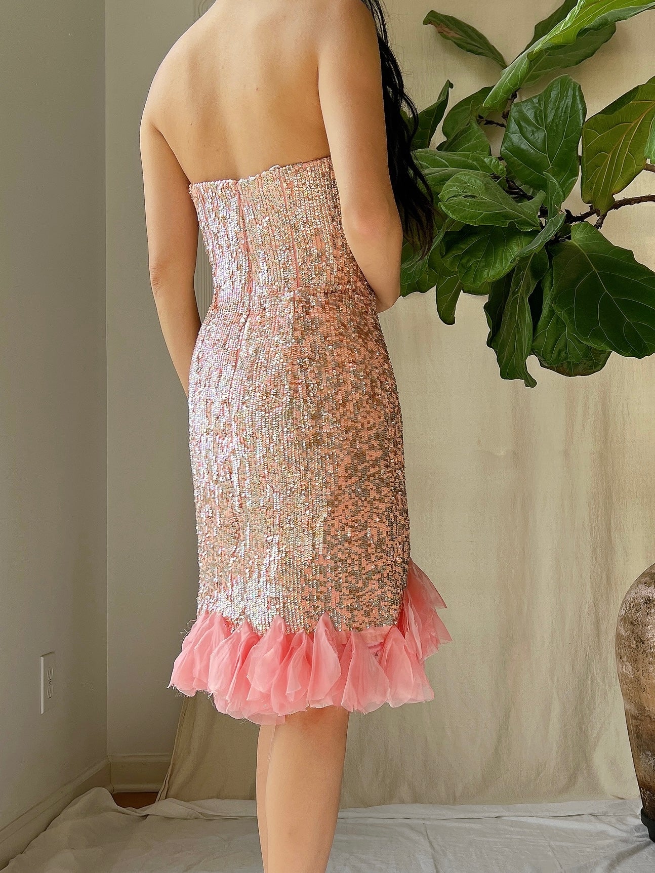 1990s Strapless Sequins Petal Hem Dress - XS