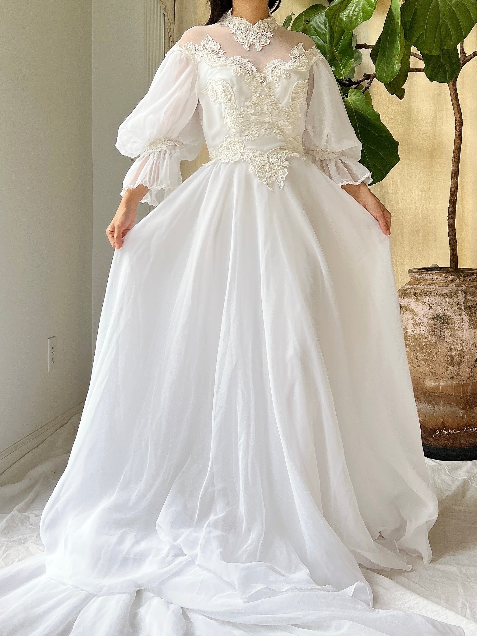 Vintage Puff Sleeve Dress - S