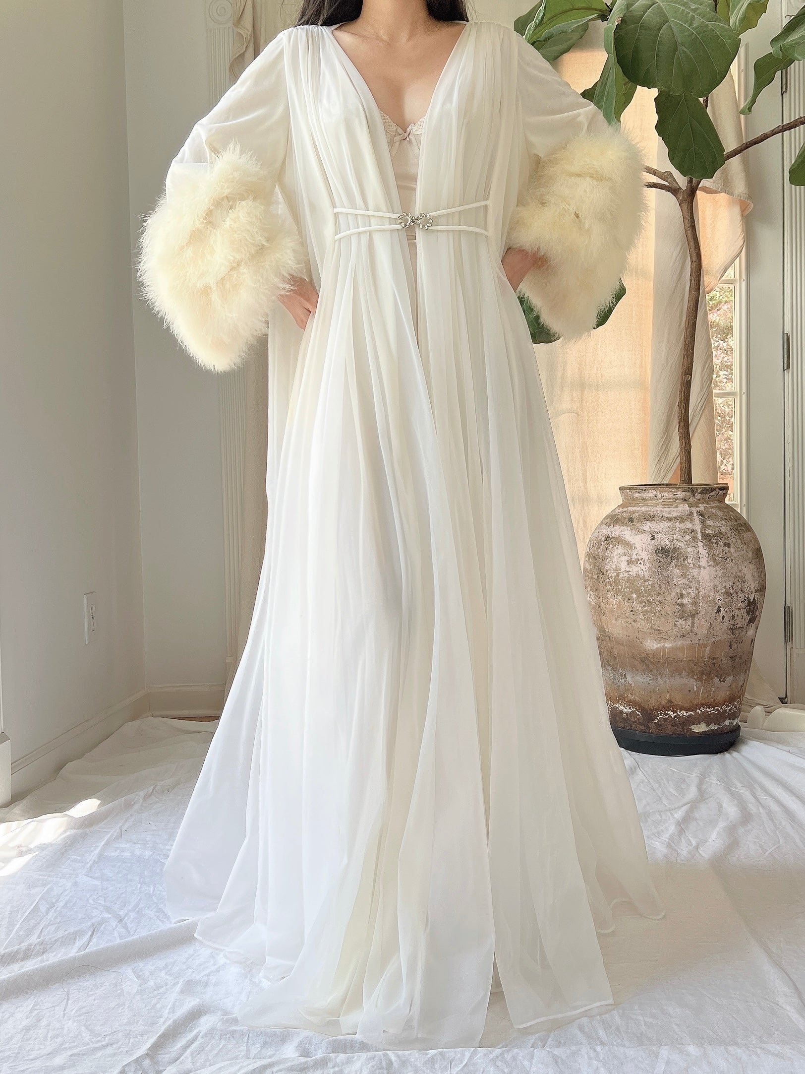 1950s Claire Sandra Lucie Ann Nylon Feather Robe - OSFM