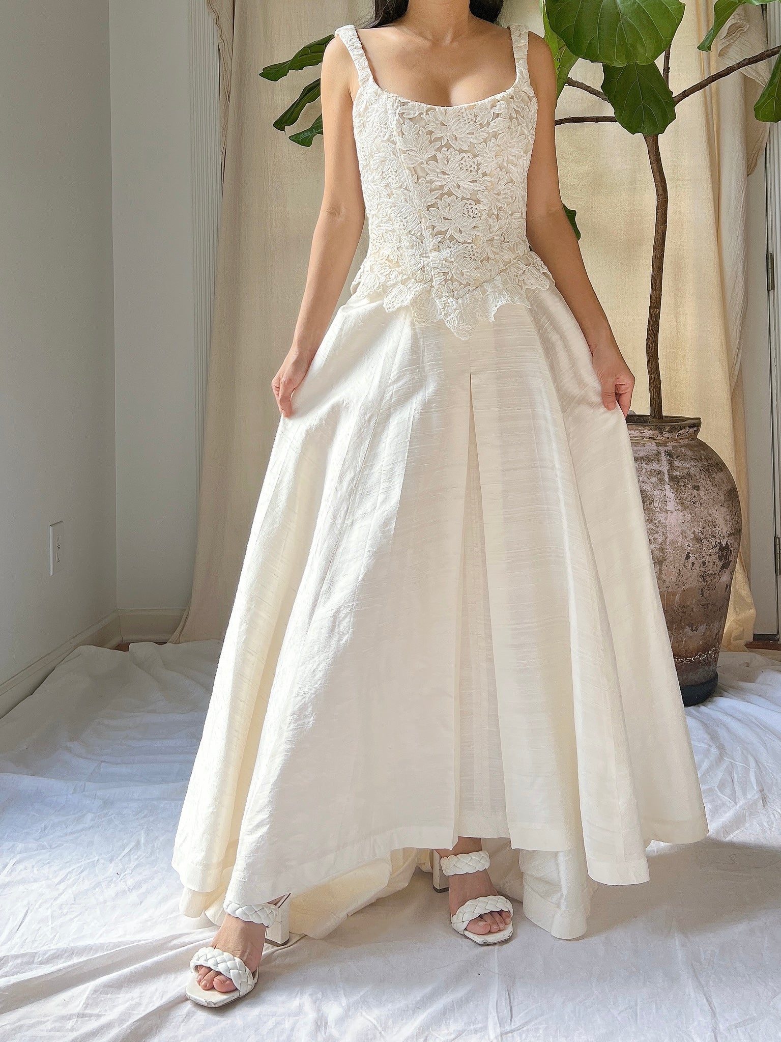 Vintage Corded Lace and Silk Skirt Ensemble - S/M