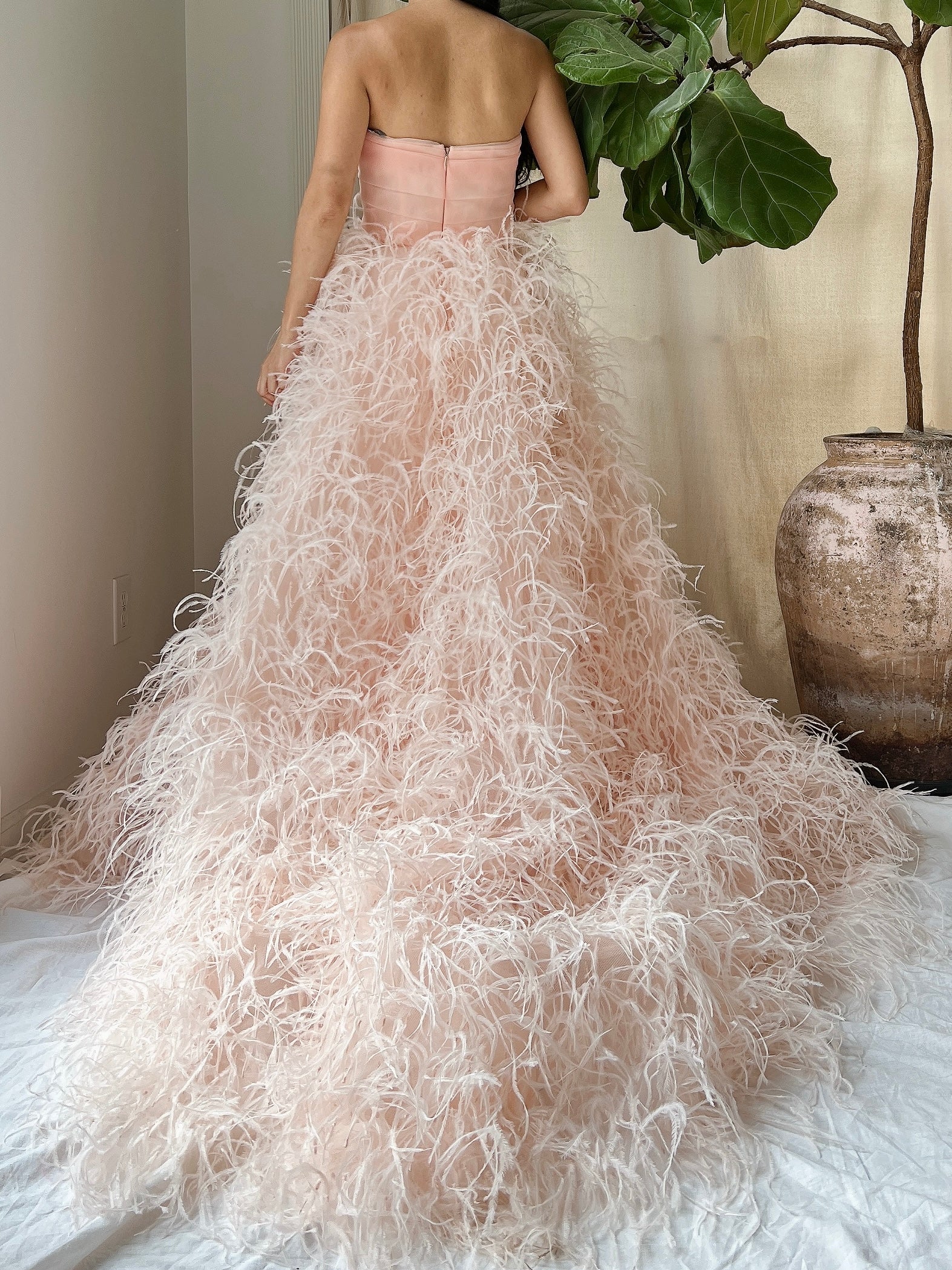Monique Llhuilier Pink Silk Feather Gown - M/L 10
