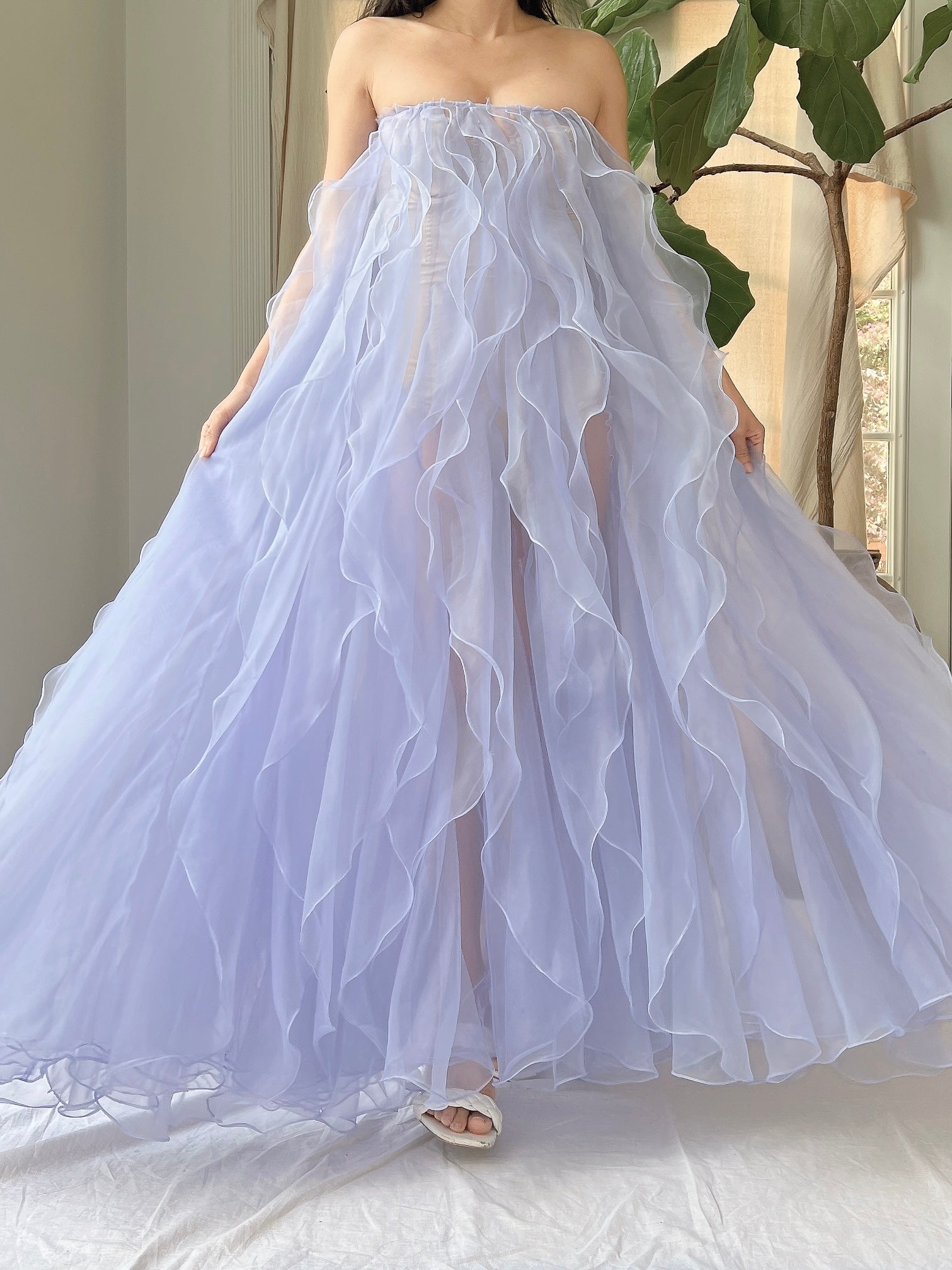 Vintage Ruffle Dress/Skirt - XS-M