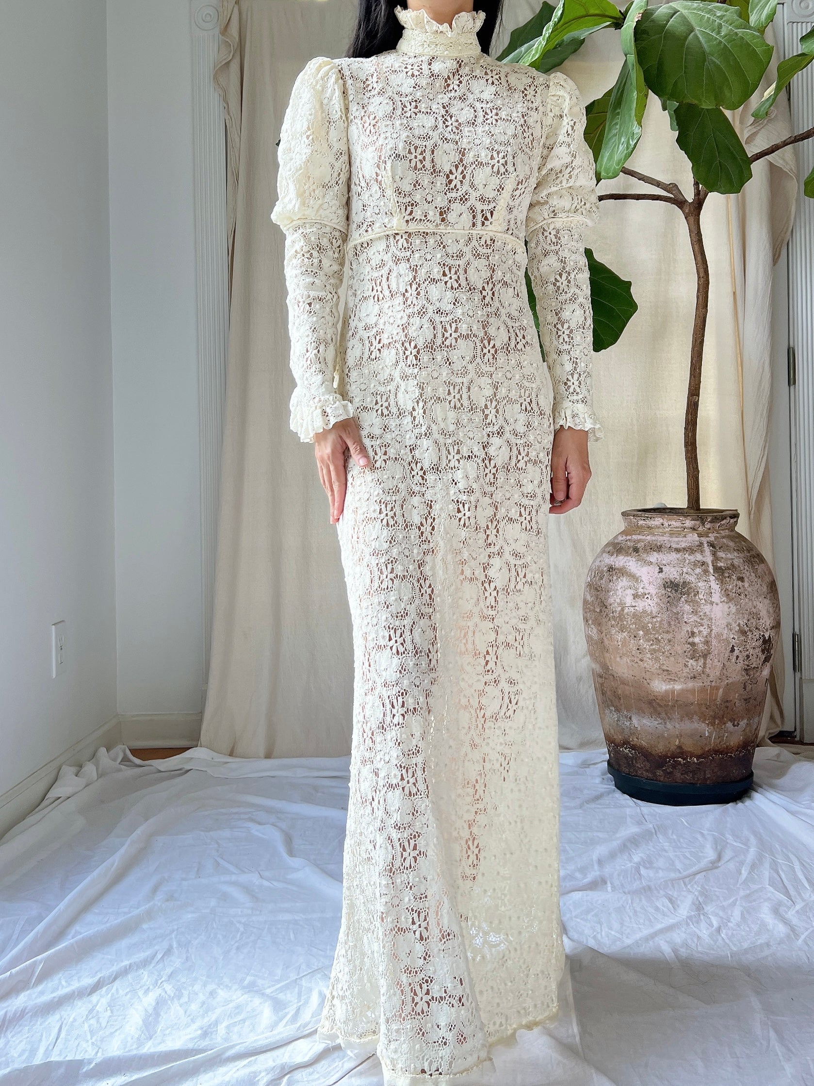 1960s Crochet Lace Gown - XXS