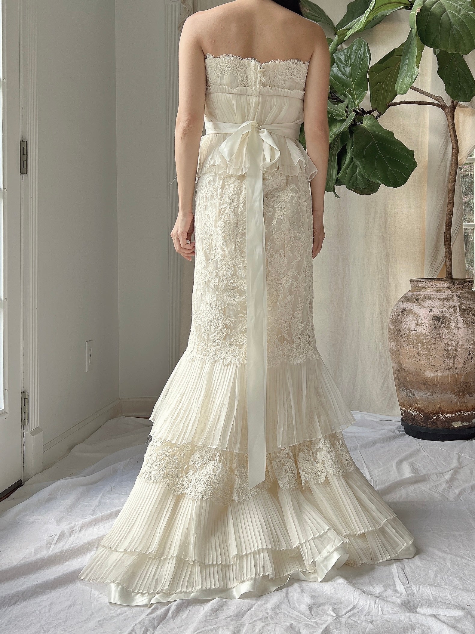 Vintage Silk Organza 2-Piece Lace Ensemble - S