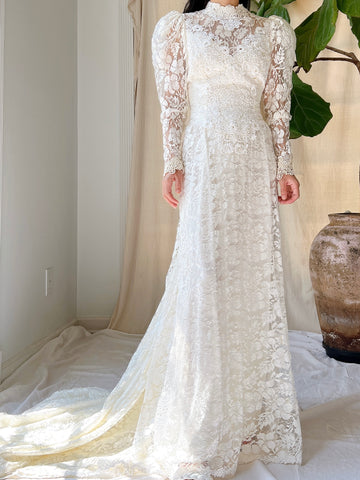 1980S Long Sleeve Lace Gown - M