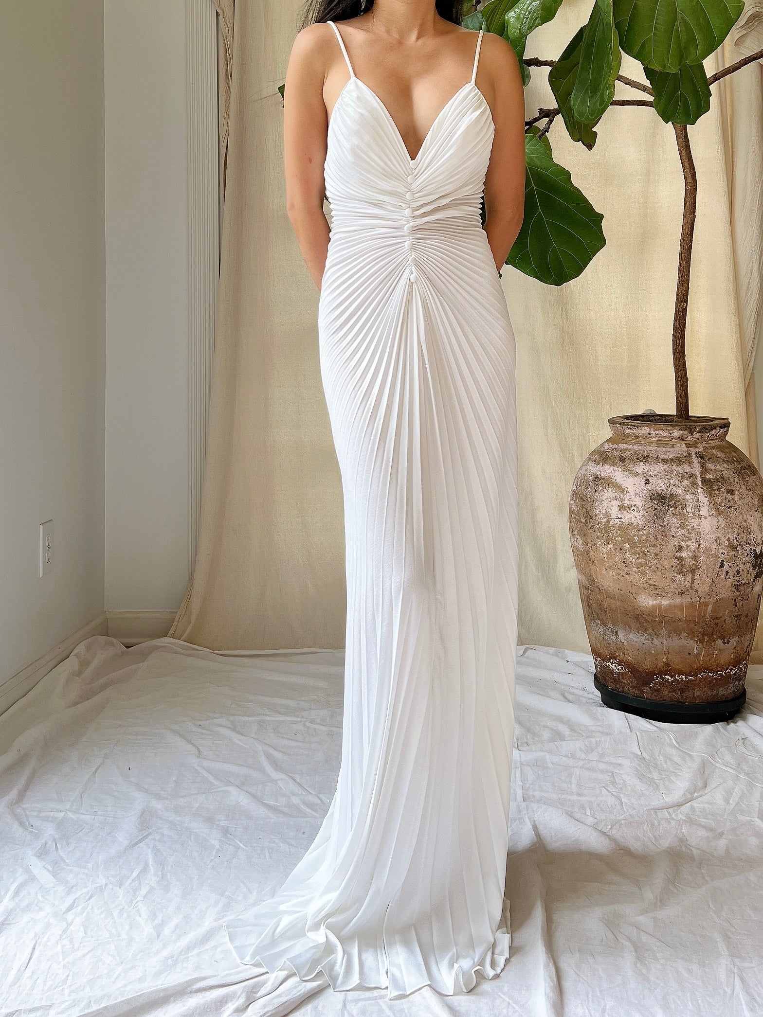 1970s White Jersey Pleated Dress - S