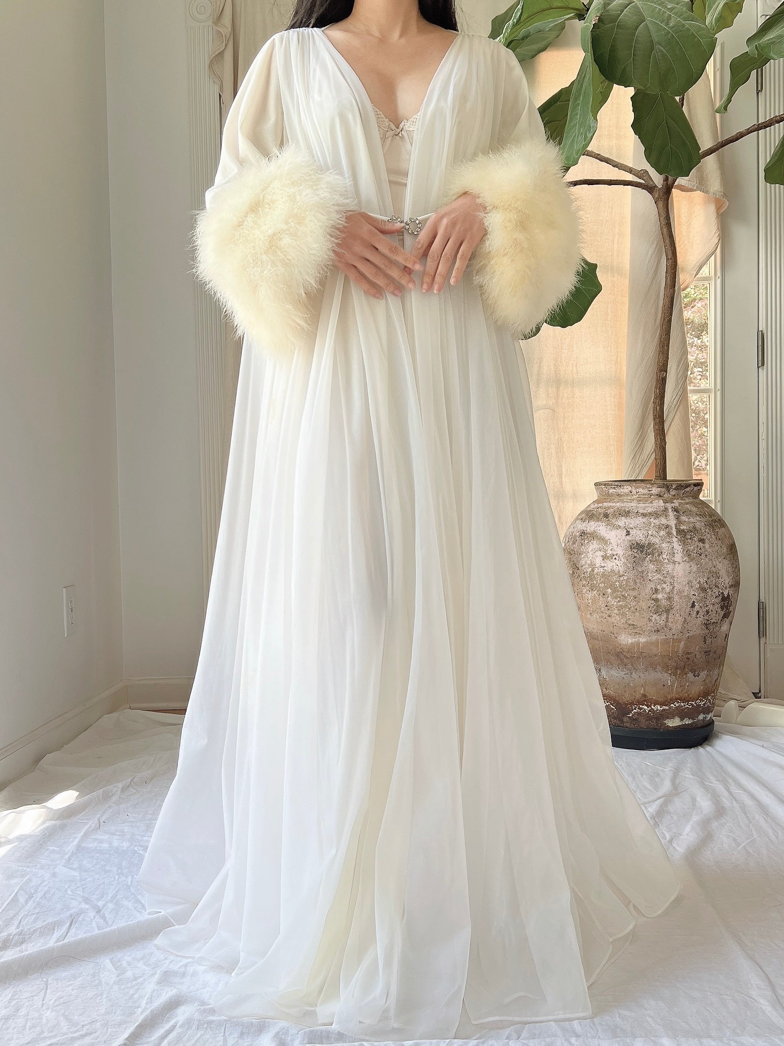1950s Claire Sandra Lucie Ann Nylon Feather Robe - OSFM