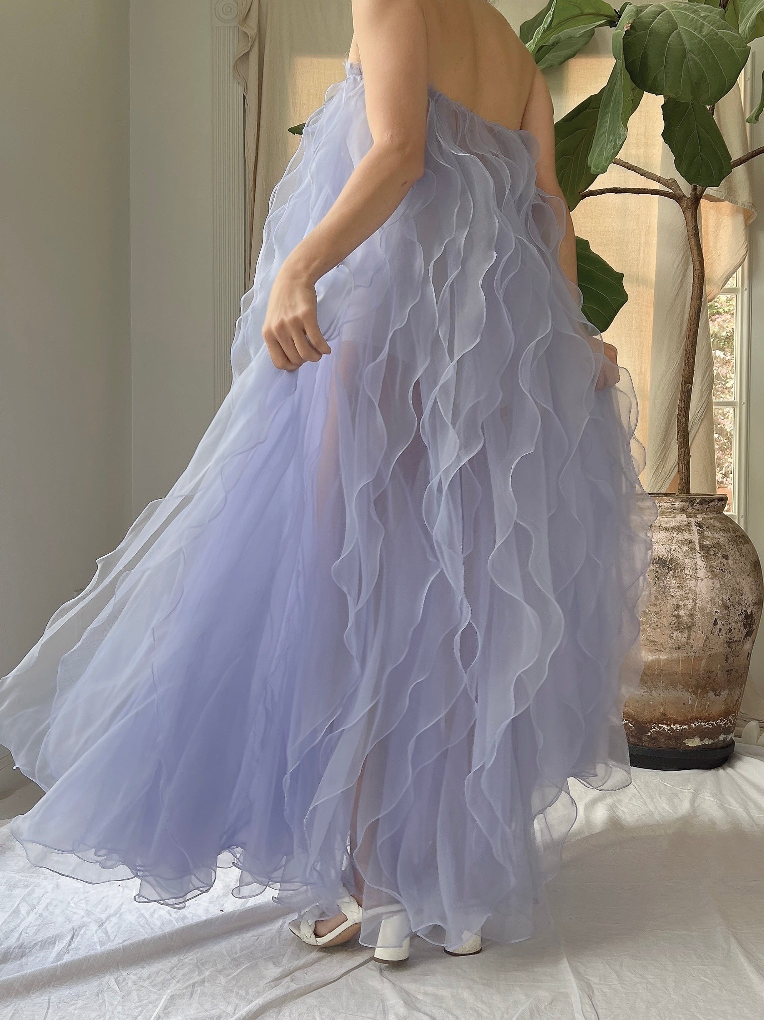Vintage Ruffle Dress/Skirt - XS-M
