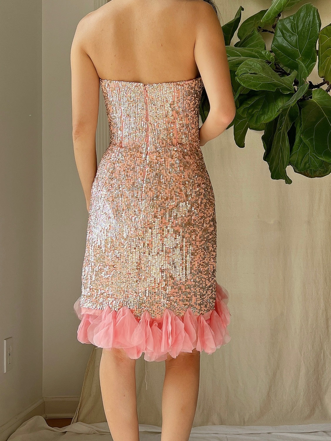 1990s Strapless Sequins Petal Hem Dress - XS