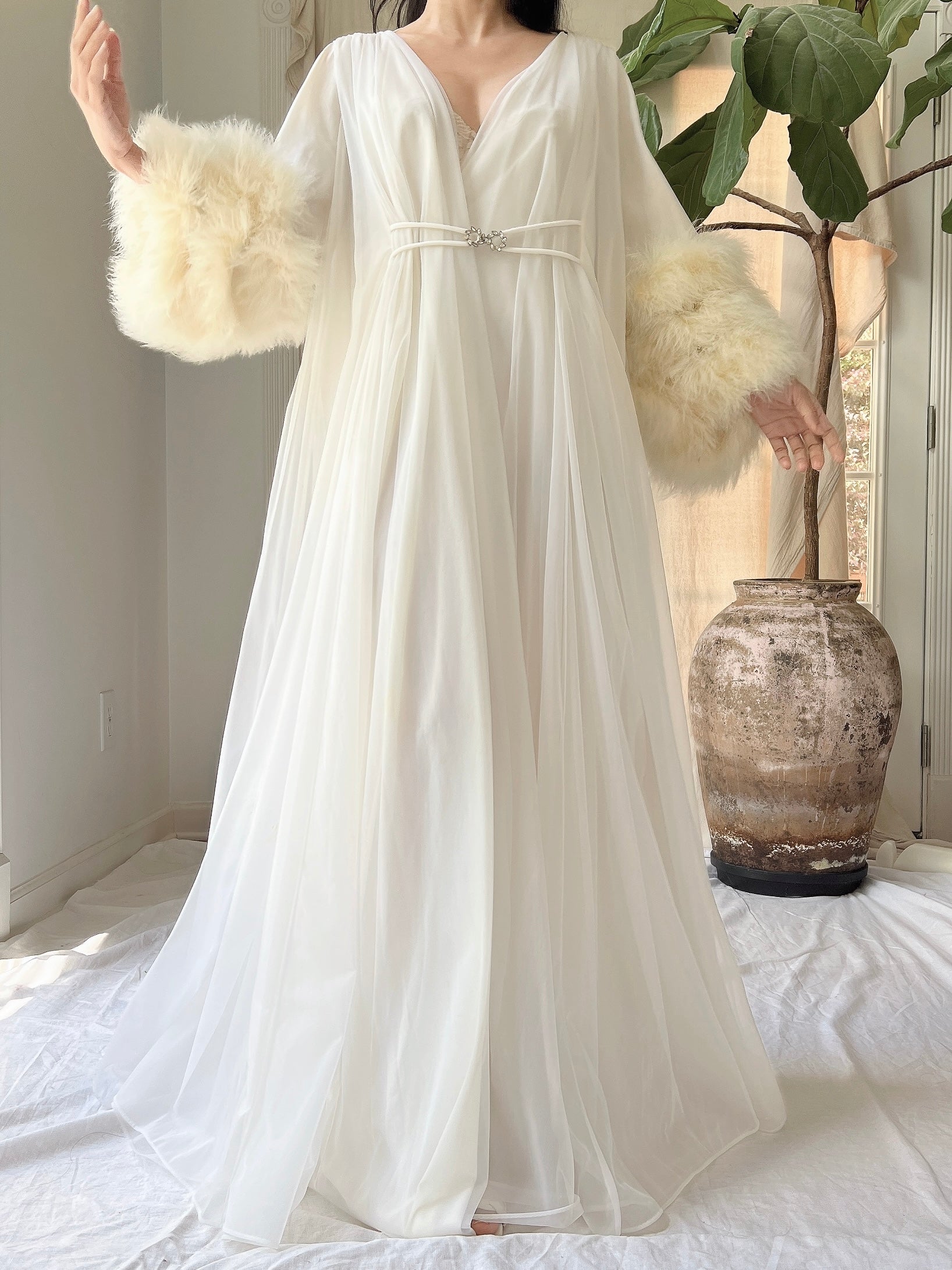 1950s Claire Sandra Lucie Ann Nylon Feather Robe - OSFM