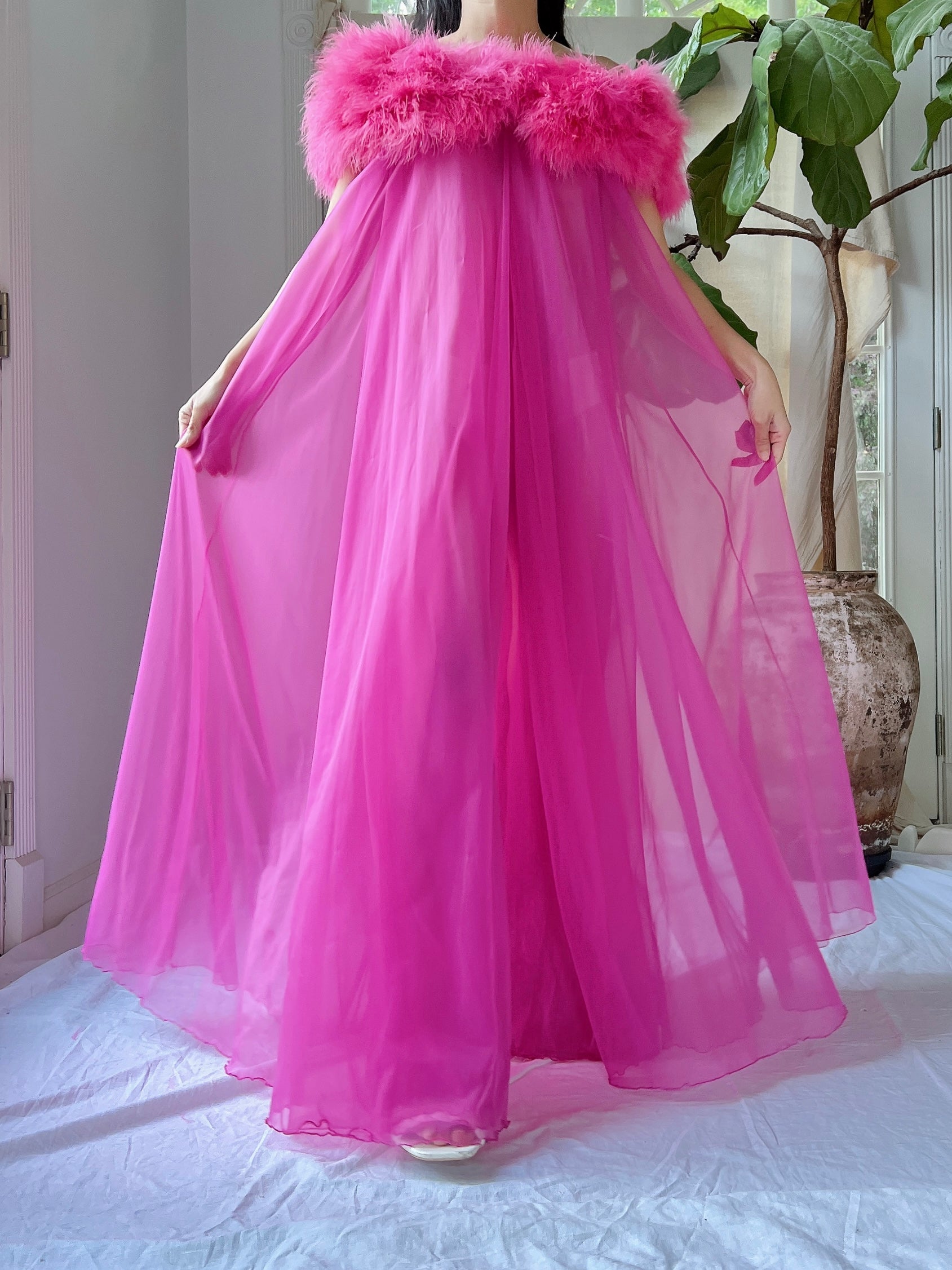Vintage Feather Collar Nylon Dressing Gown - OSFM