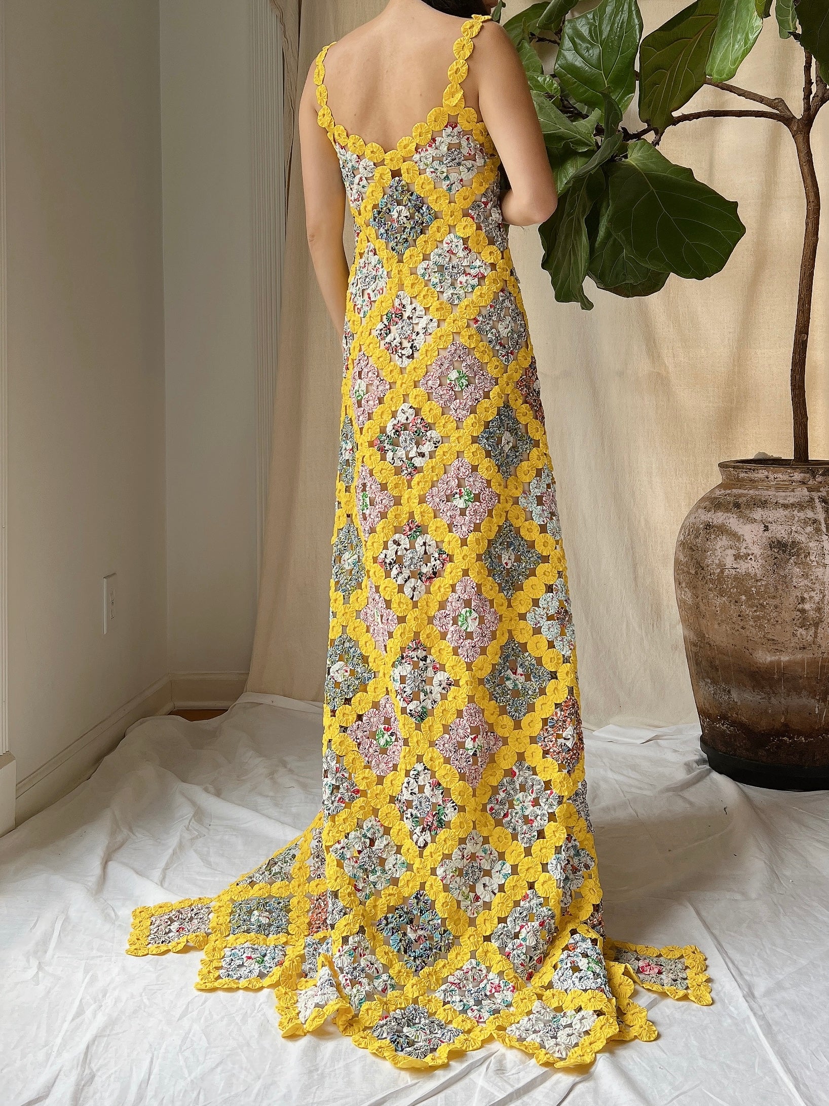 Yoyo Halter Hi-Low Gown - M