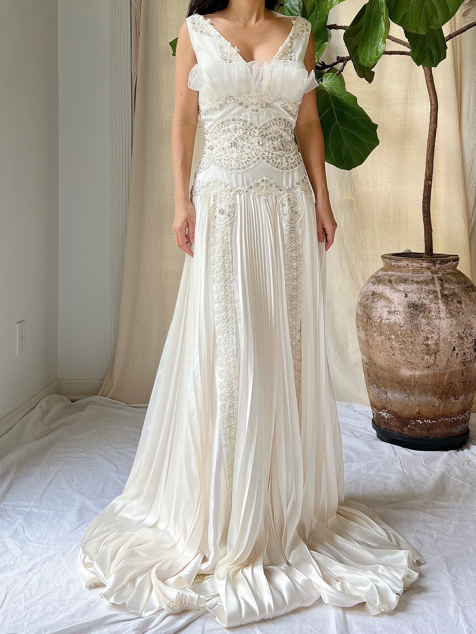 1990s Satin Pleated Gown - L