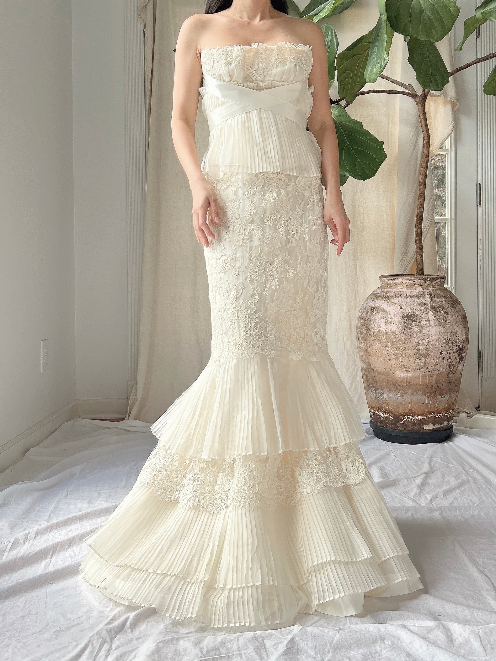 Vintage Silk Organza 2-Piece Lace Ensemble - S