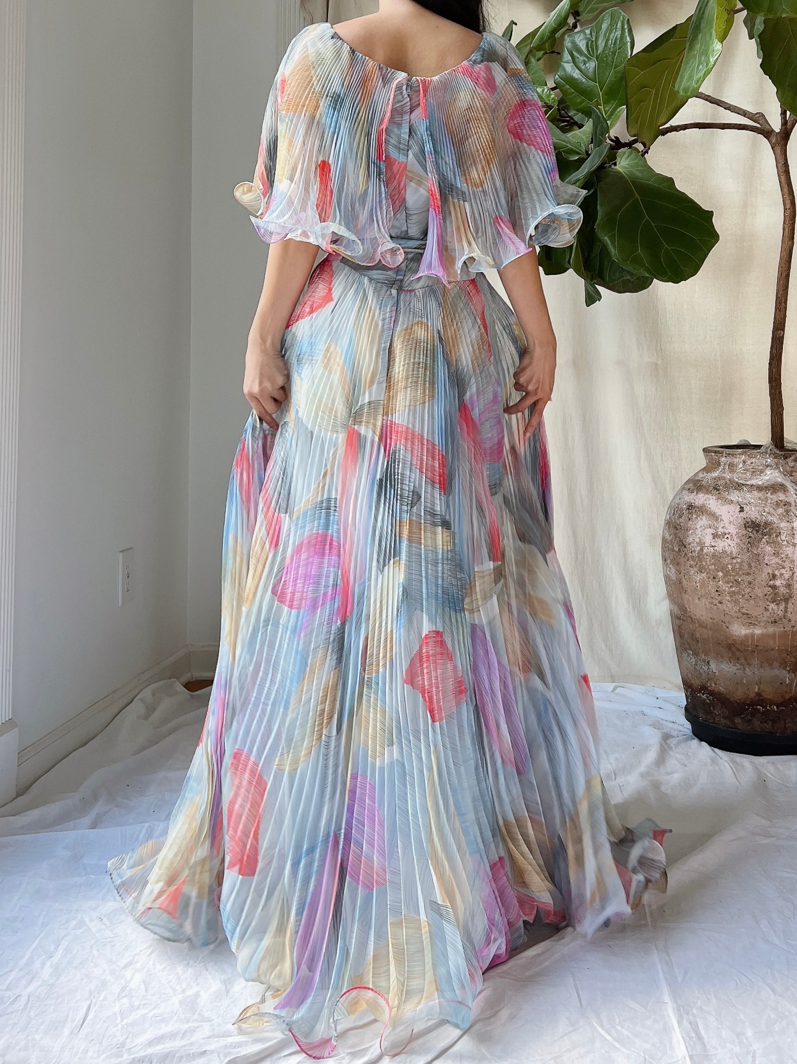 Vintage Pleated Abstract Dress - M