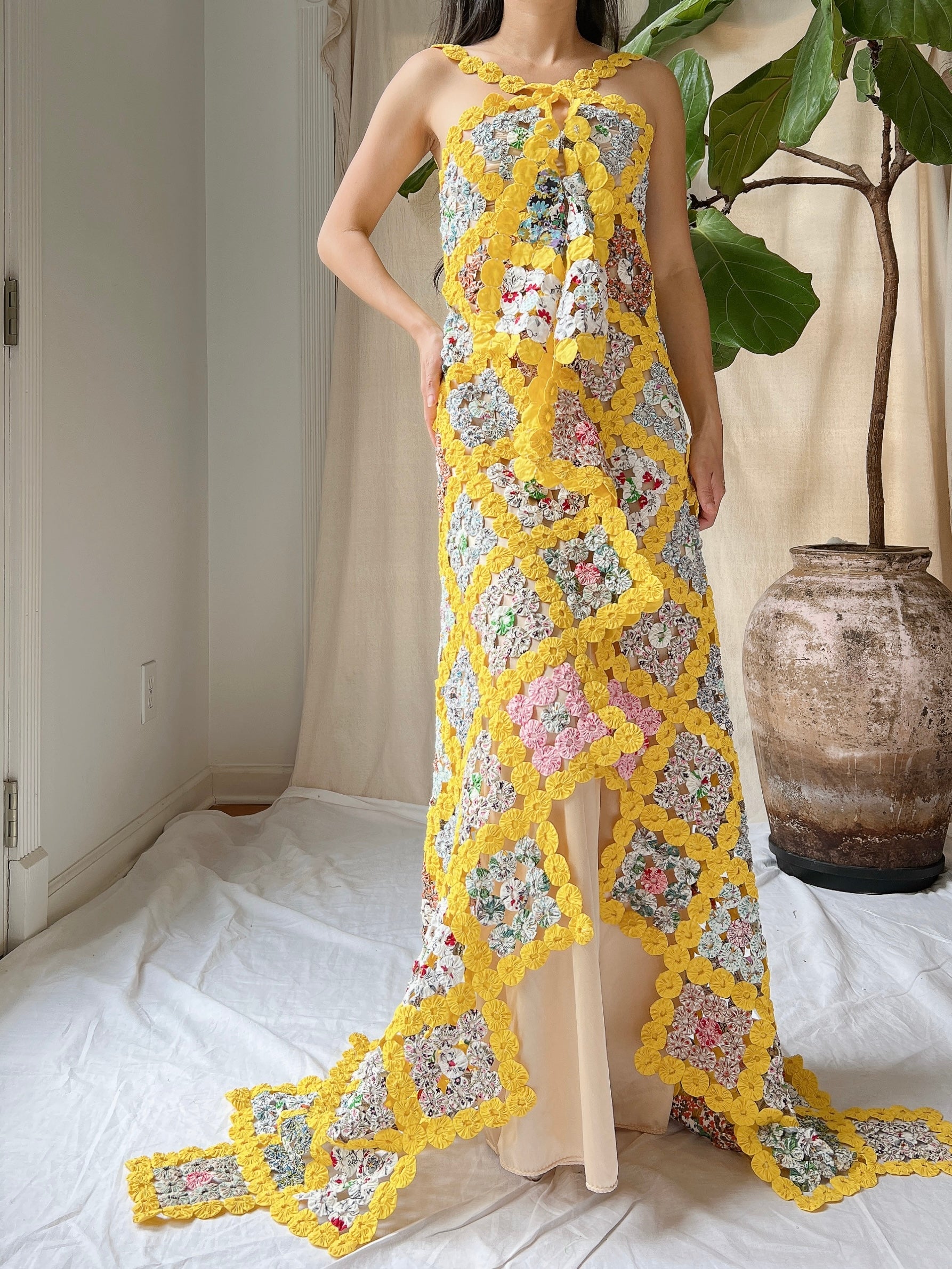Yoyo Halter Hi-Low Gown - M