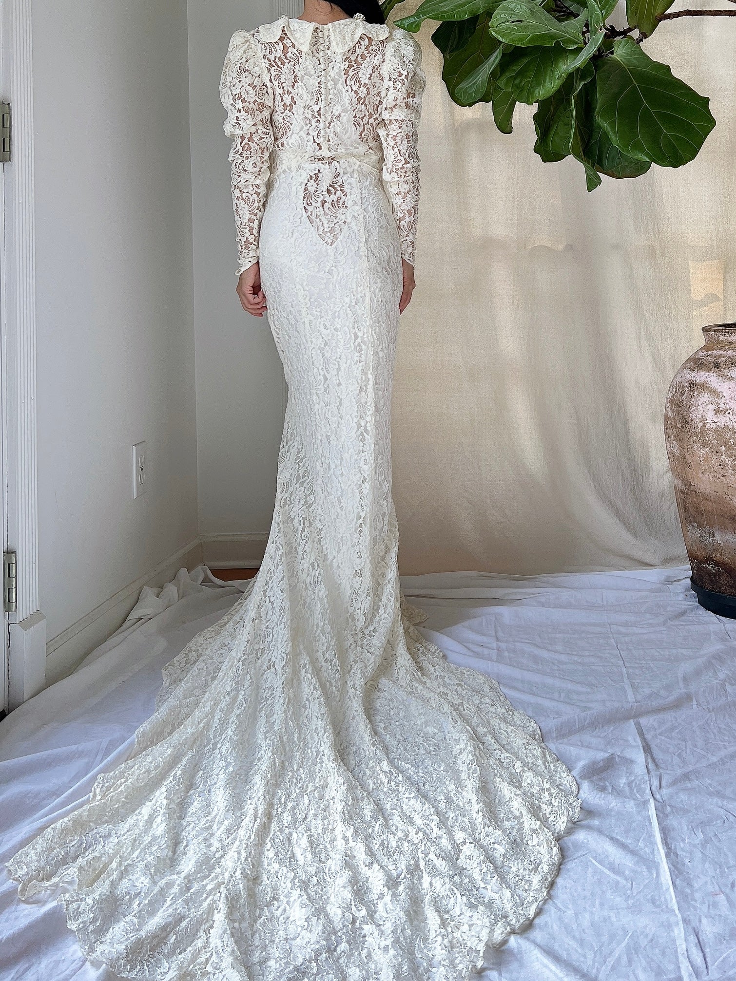 1930s Lace Long Sleeve Gown - XXS