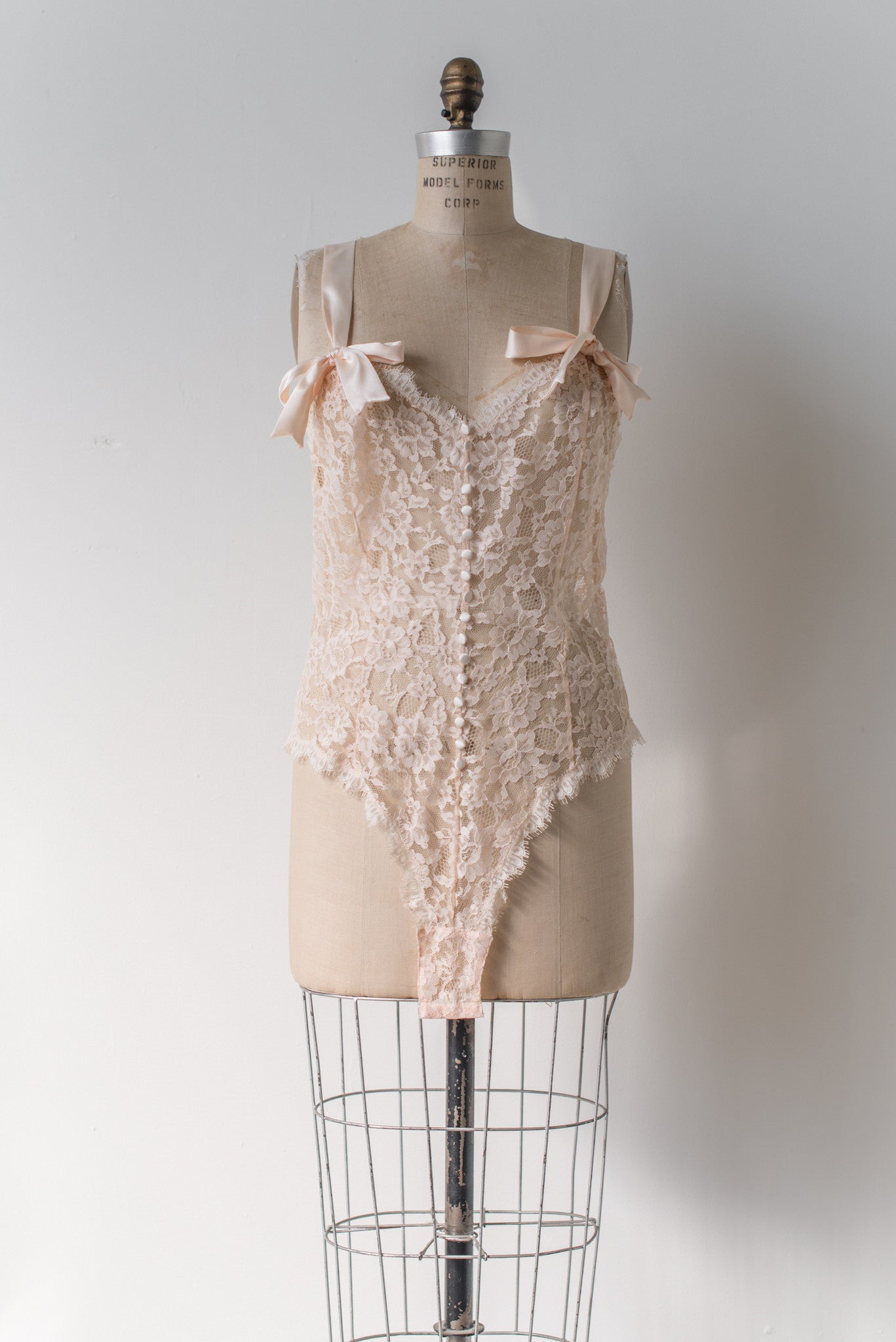 Vintage Light Peach Lace Romper - M