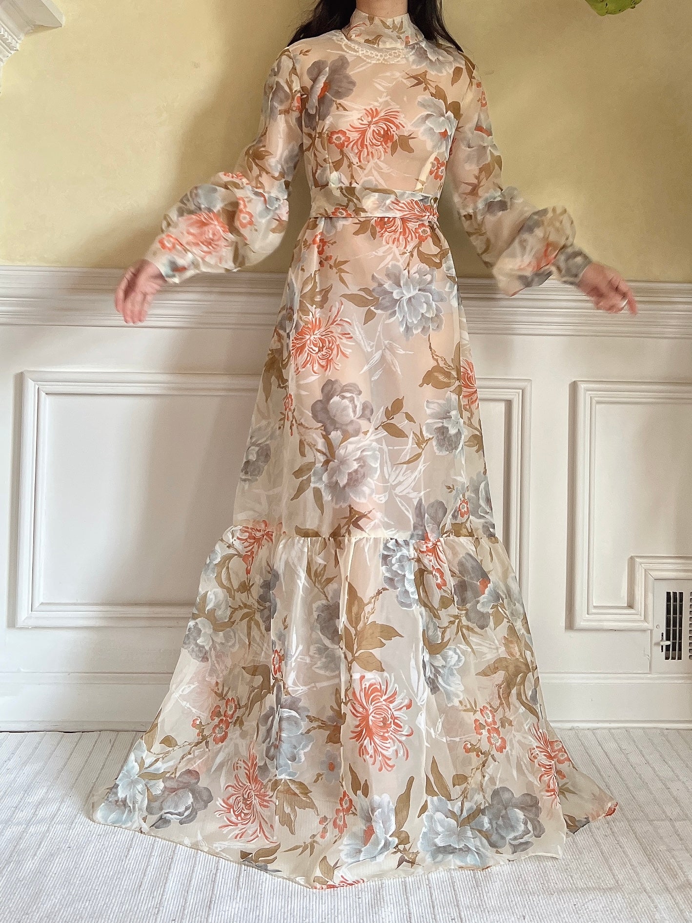 Vintage Puff Sleeve Floral Dress - S/M