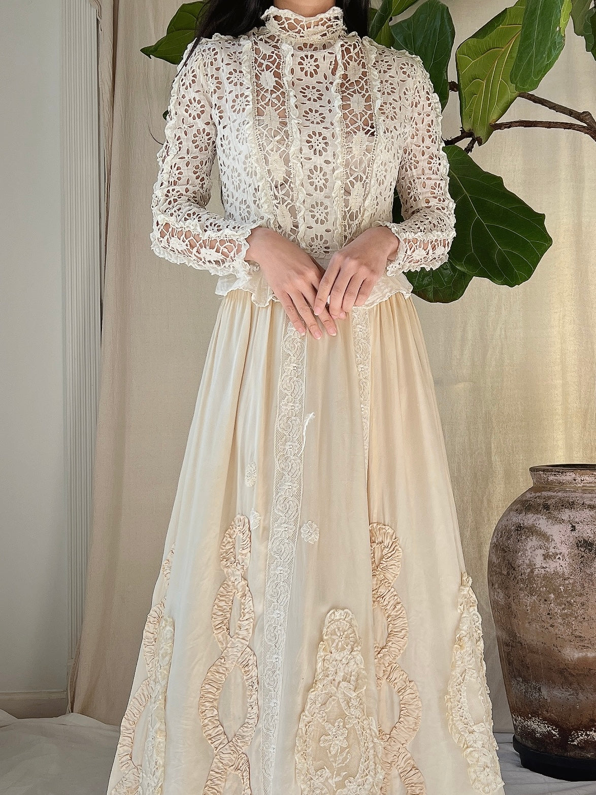 Antique Eyelet Embroidered Top - XS