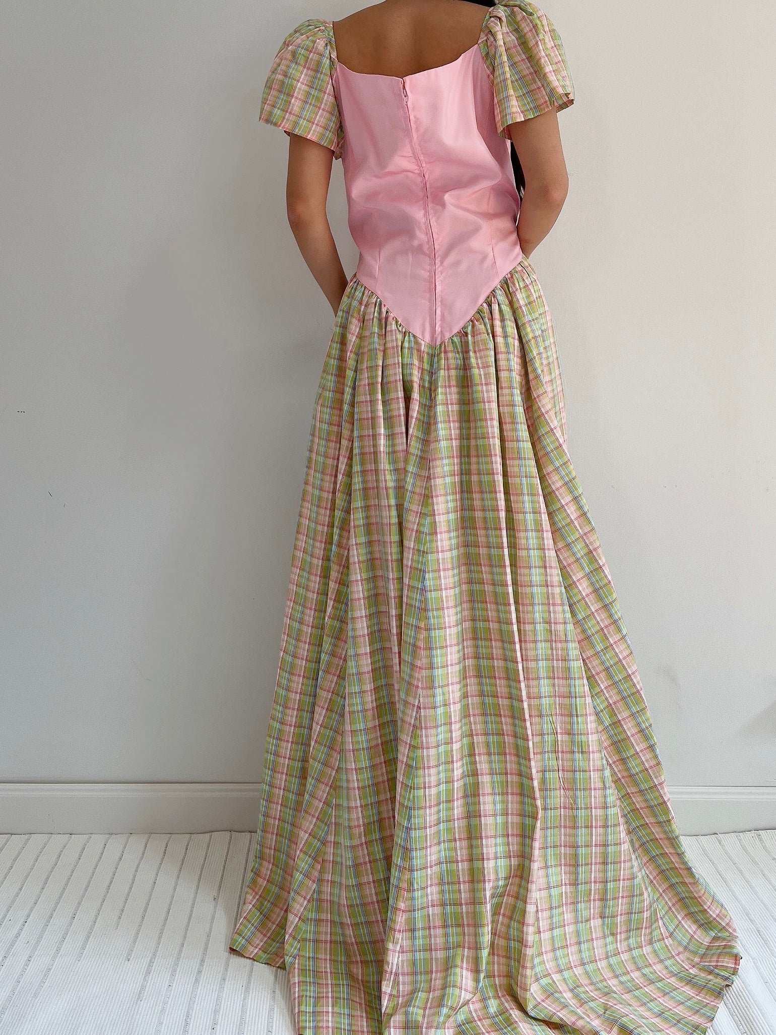 1970s Vintage Plaid Taffeta Dress - M