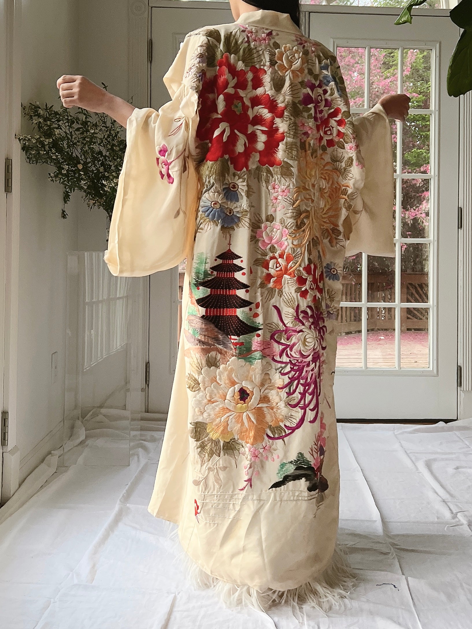 RARE Antique Couched Silk Floral Embroidered Kimono - OSFM