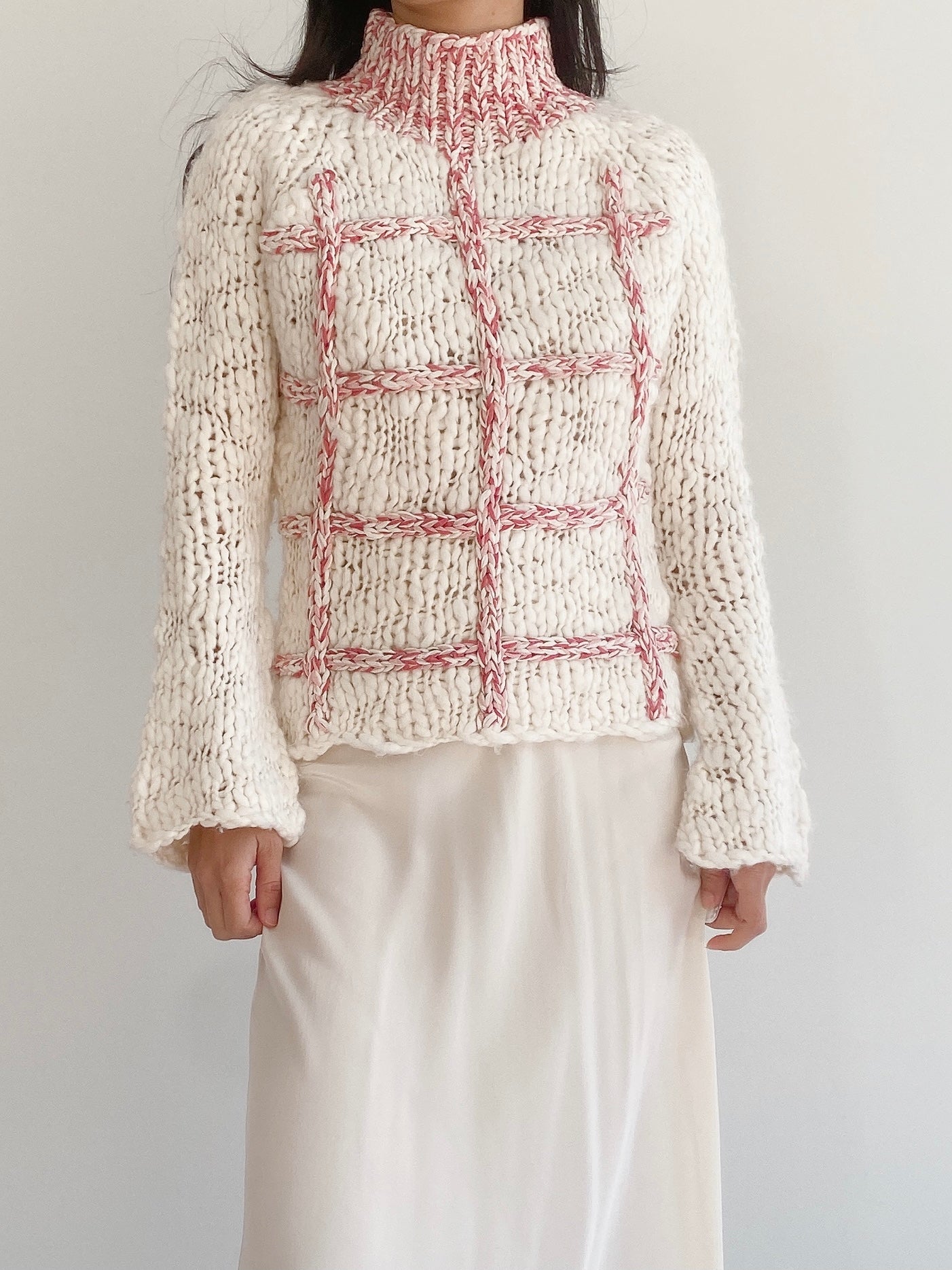 Vintage Hand-Knit Sweater - S