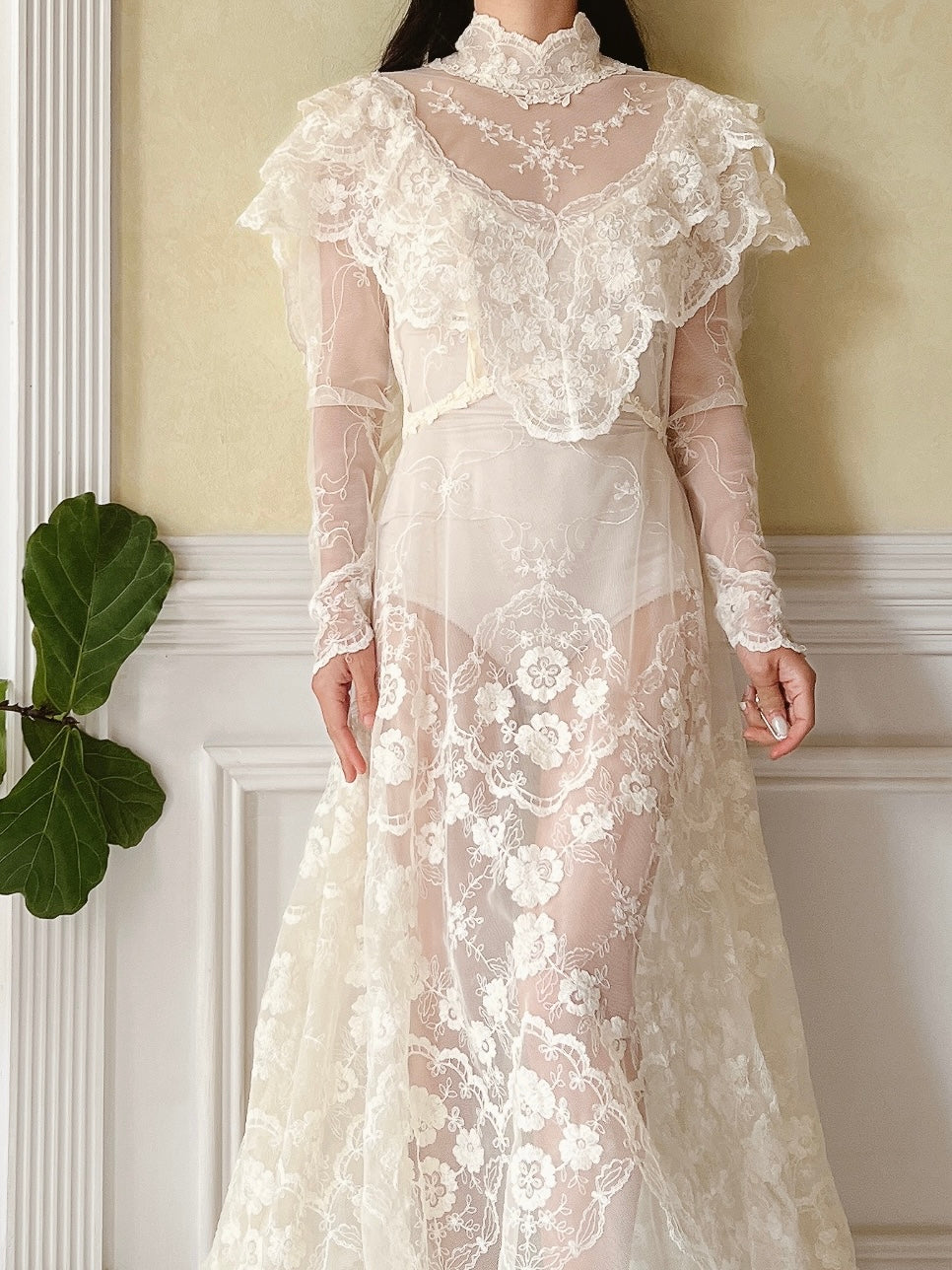 Vintage Needle Embroidery Gown - S