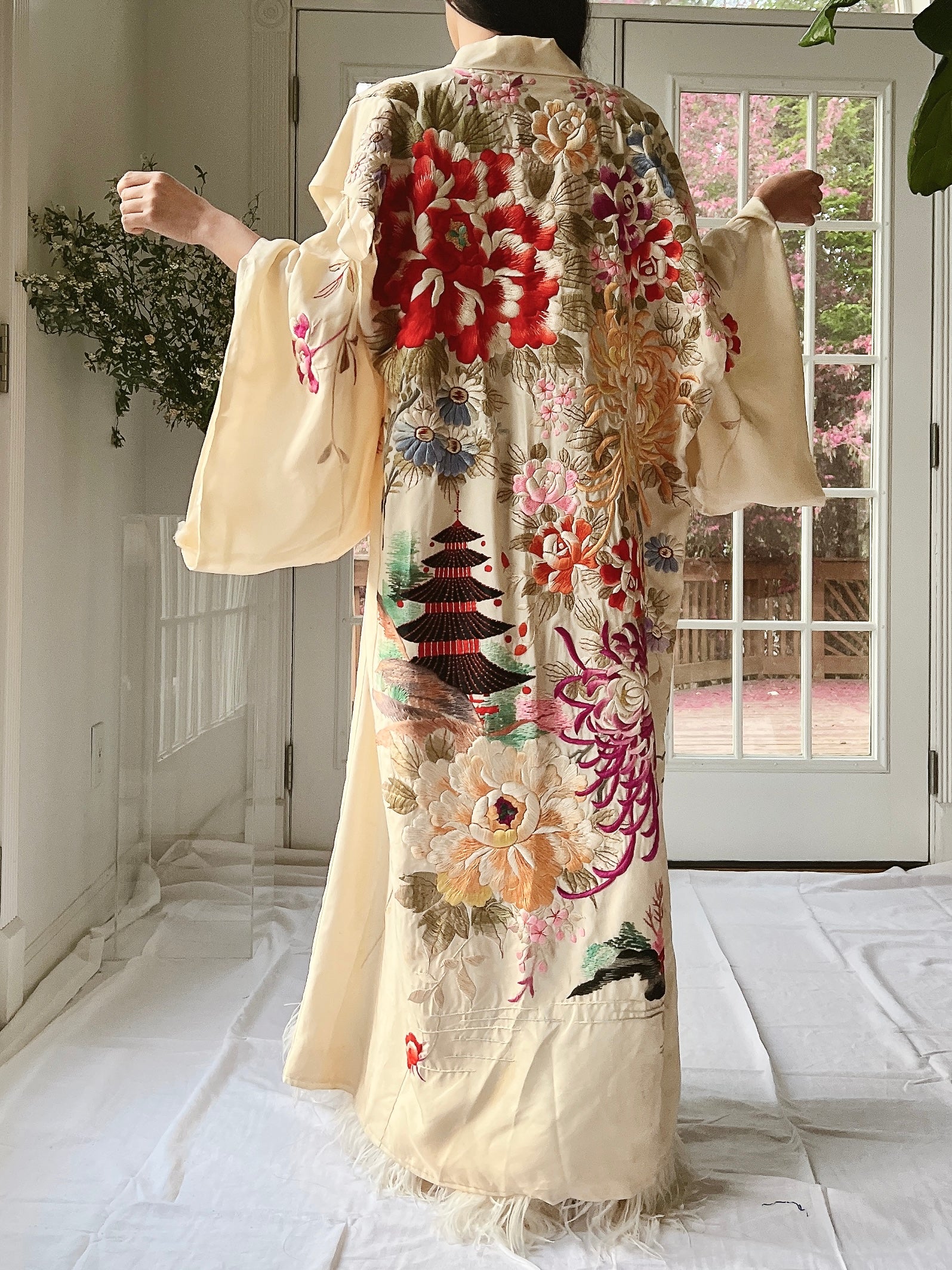 RARE Antique Couched Silk Floral Embroidered Kimono - OSFM